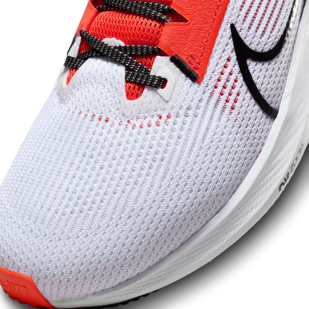 Unisex Nike White Oregon State Beavers Zoom Pegasus 40  display picture 2