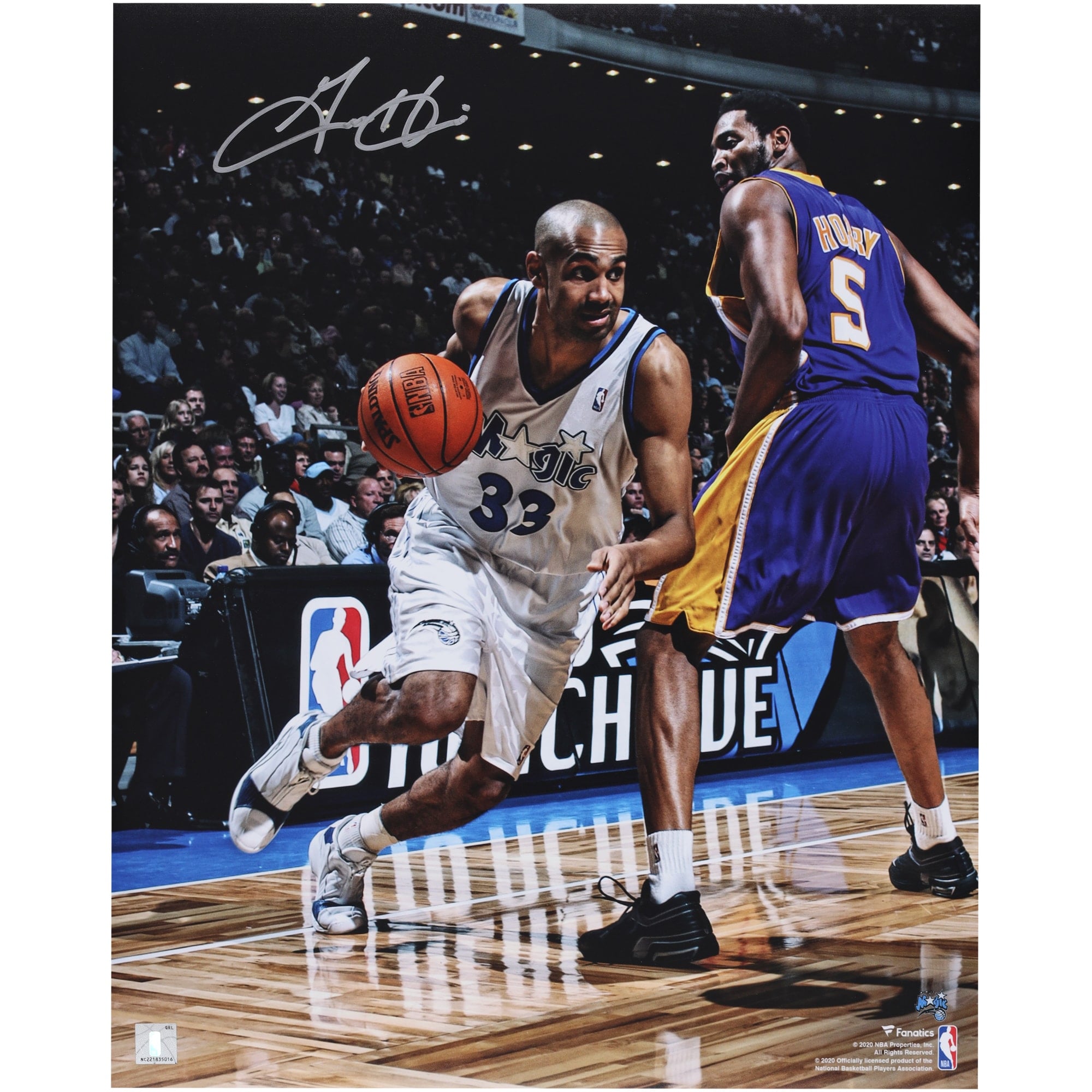 Grant Hill Orlando Magic Autographed 16" x 20" Driving to the Basket Photograph