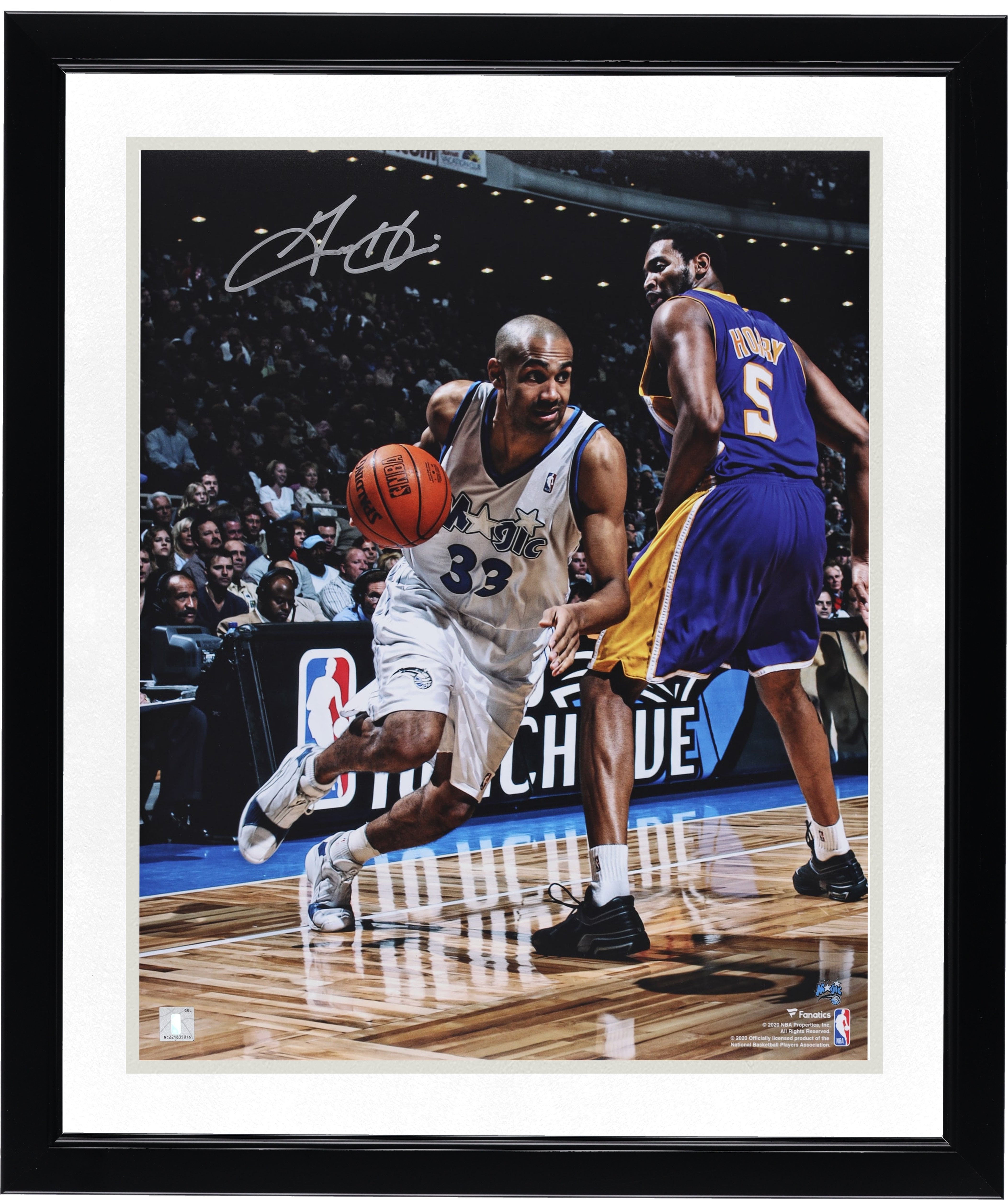 Grant Hill Orlando Magic Autographed 16" x 20" Driving to the Basket Photograph