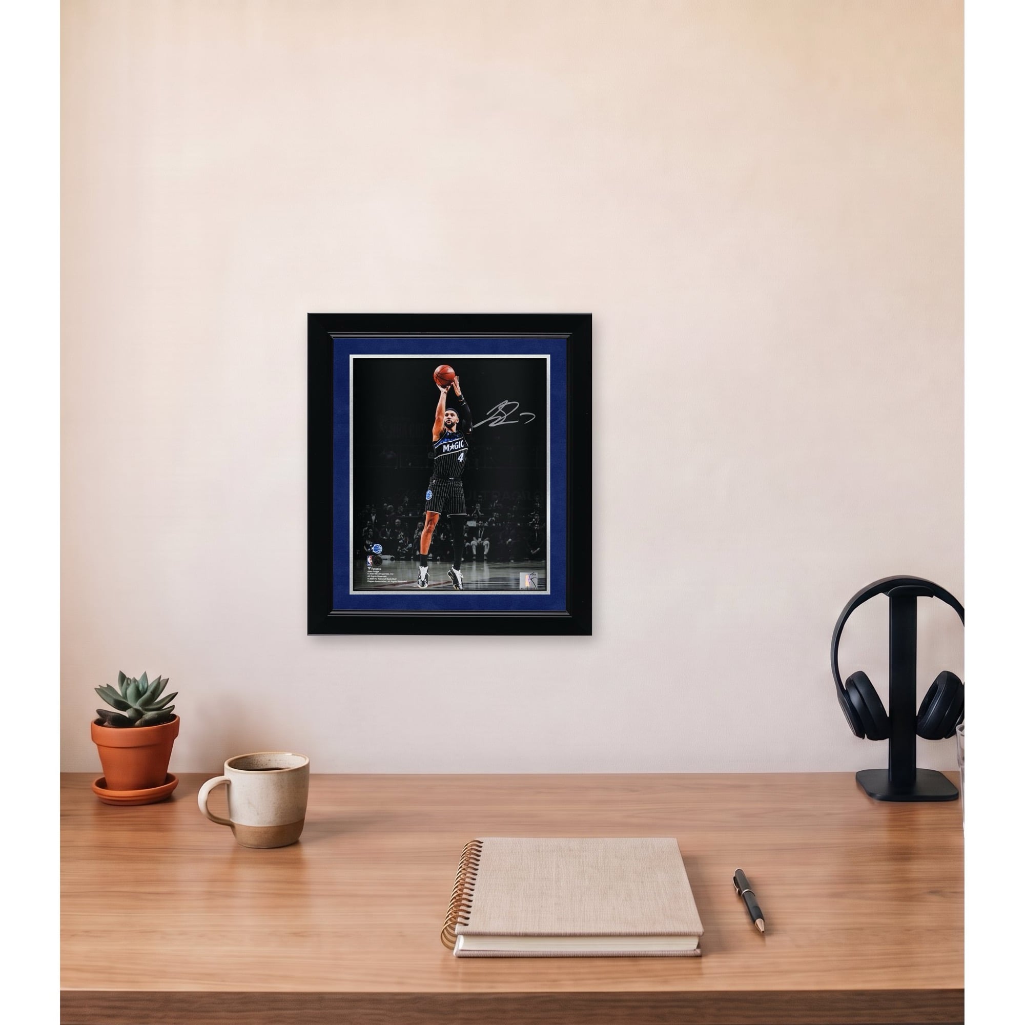 Photo dédicacée de Jalen Suggs (Orlando Magic) - 20 x 25 cm (8 x 10 pouces) - Shooting Spotlight