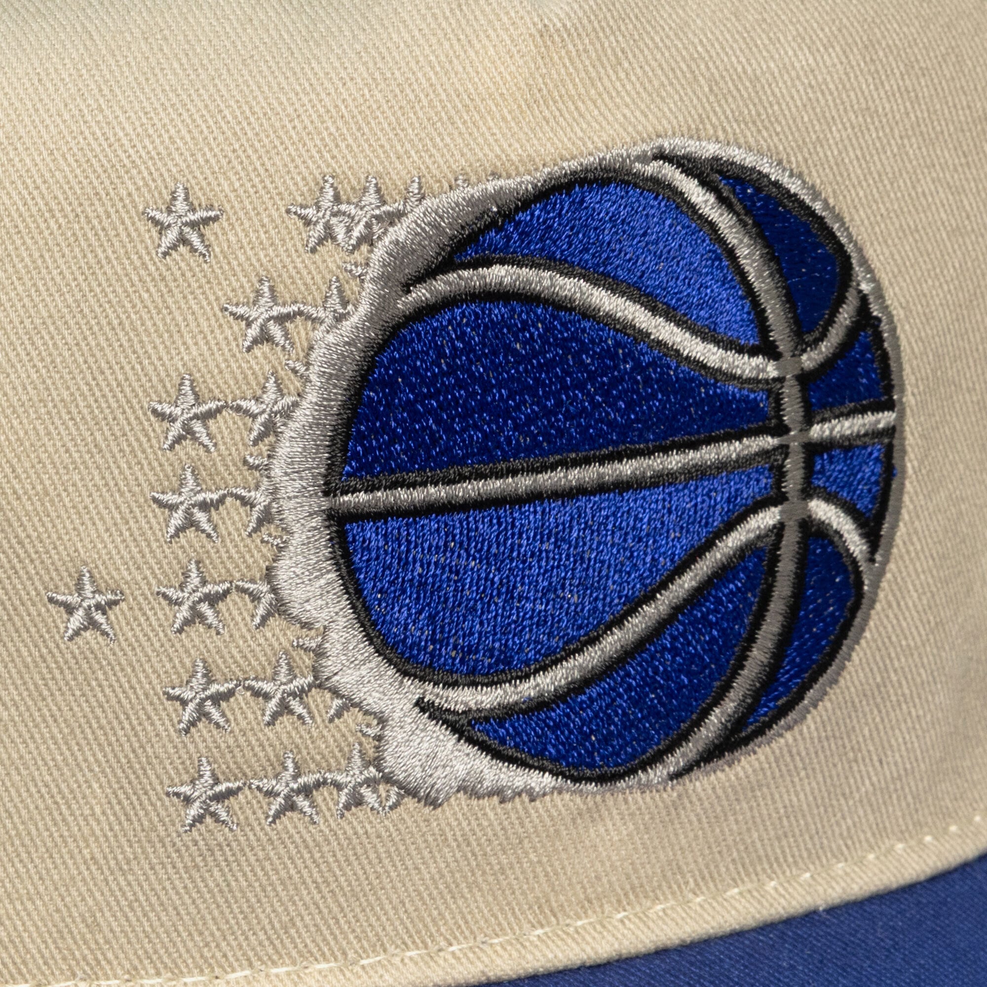 Casquette snapback Mitchell & Ness crème Orlando Magic Hardwood Classics Retro Roots pour homme