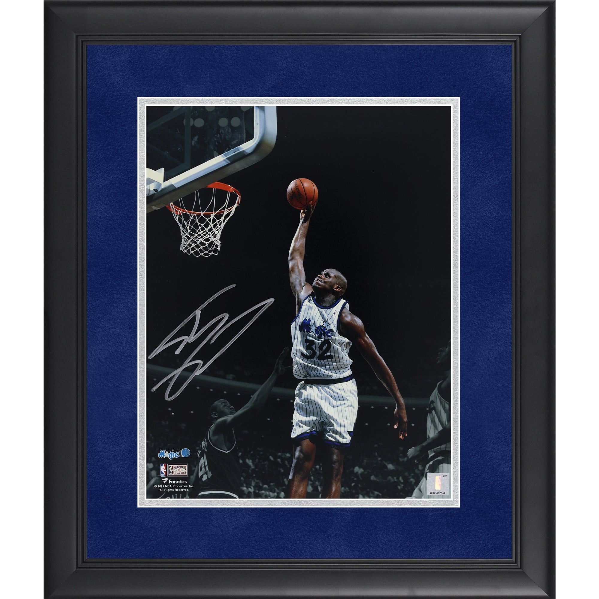 Photo encadrée et autographiée de Shaquille O'Neal (Orlando Magic) - Dunk contre les Mavericks ( 11 x 35,5 cm)
