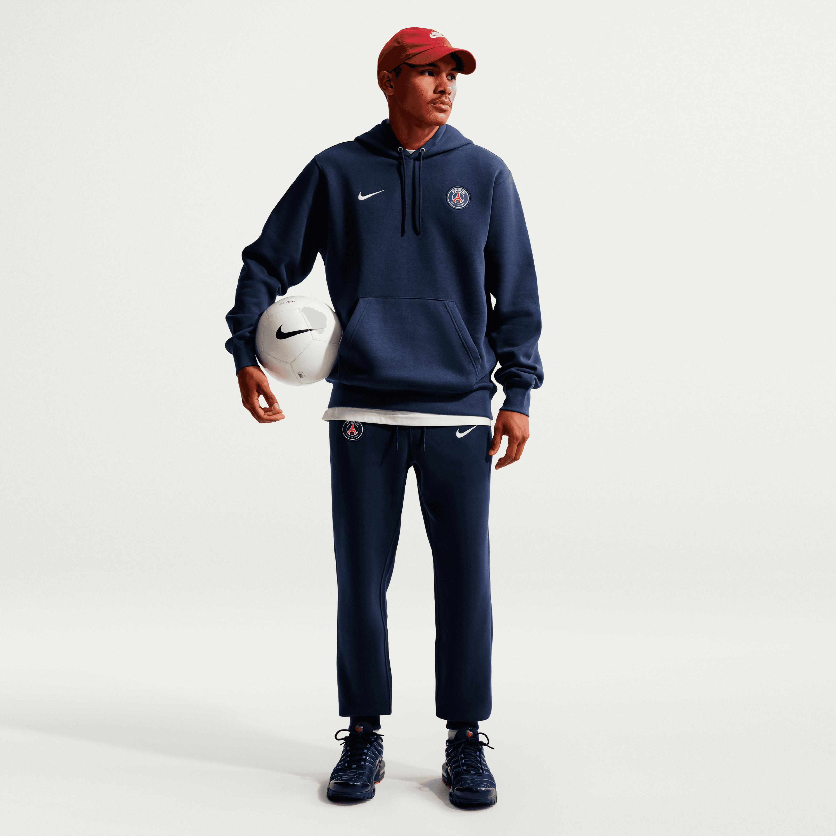 Sweat à capuche polaire Nike bleu pour homme avec l'écusson du Paris Saint-Germain