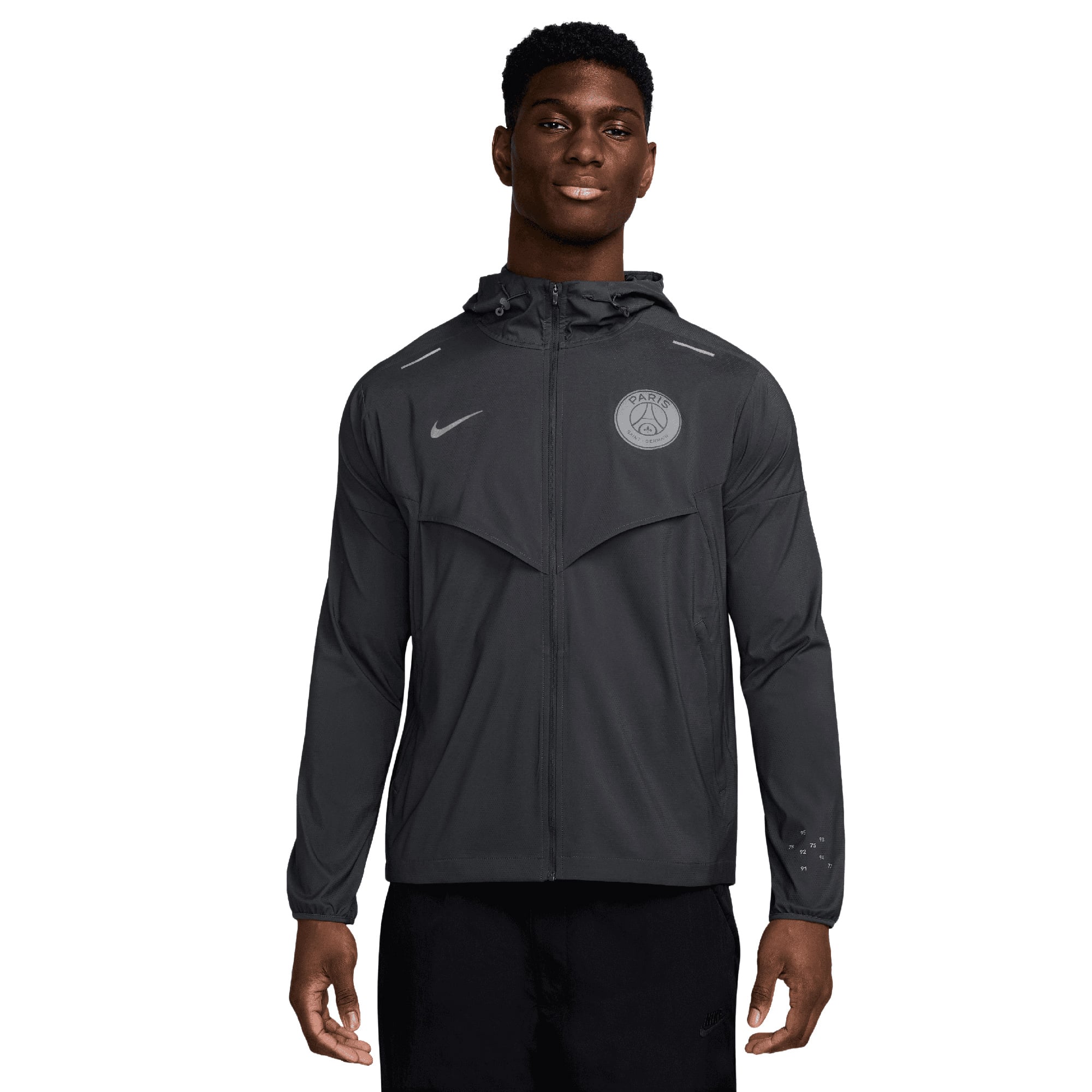 psg-nike-light-windrunner- 