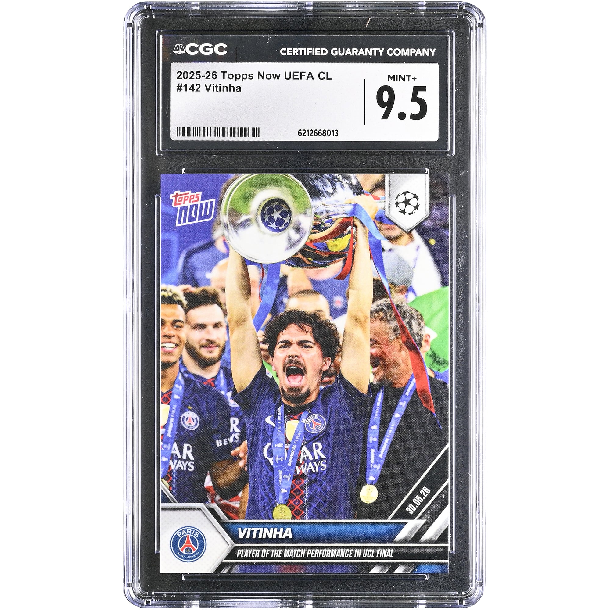 Carte Vitinha Paris Saint-Germain 2025-26 Topps Now UEFA CL Joueur du match Performance en finale de la Ligue des champions #142 Authentifiée CGC MINT+ 9.5
