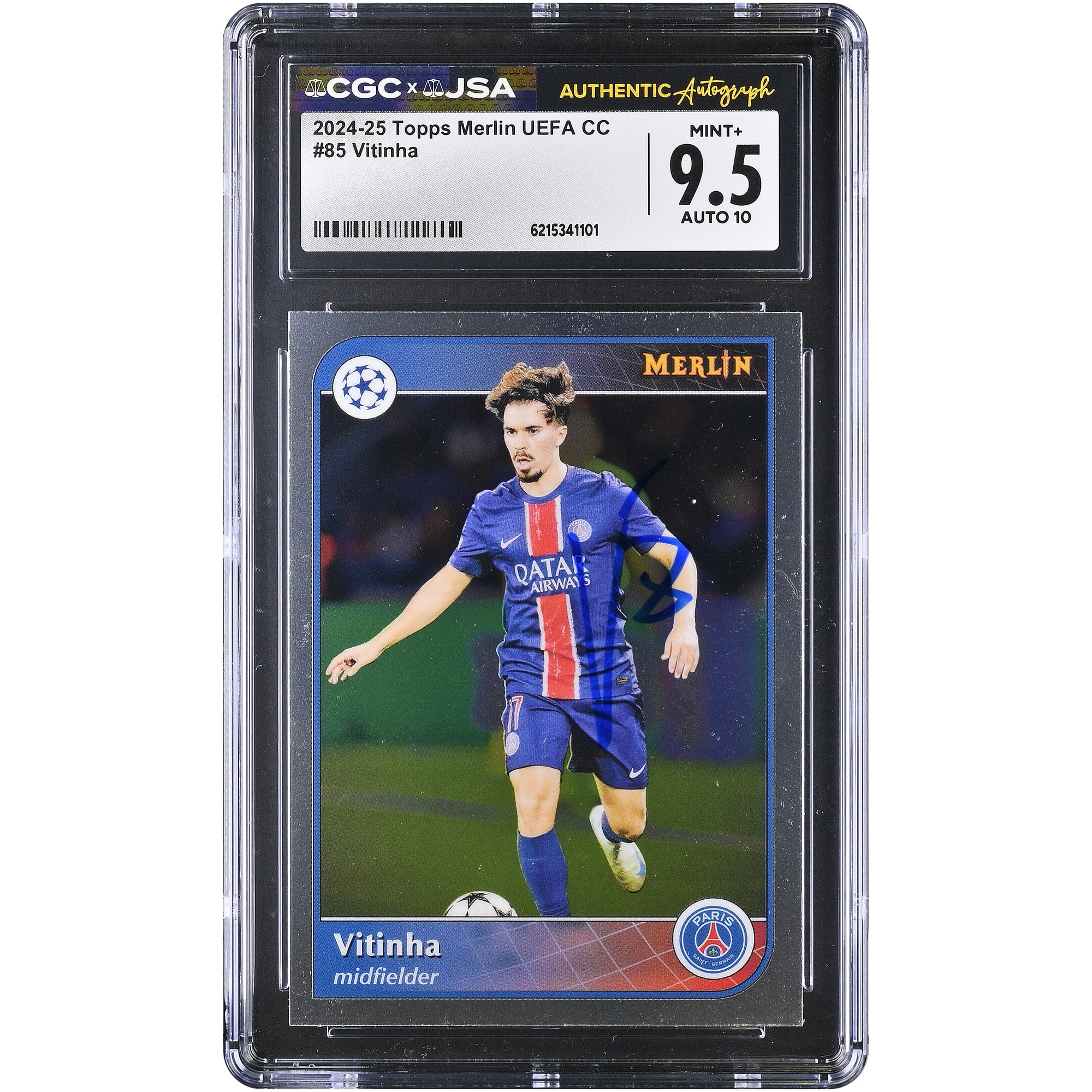 Carte autographiée Vitinha Paris Saint-Germain 2024-25 Topps Merlin UEFA CC #85, authentifiée CGC 9,5/10