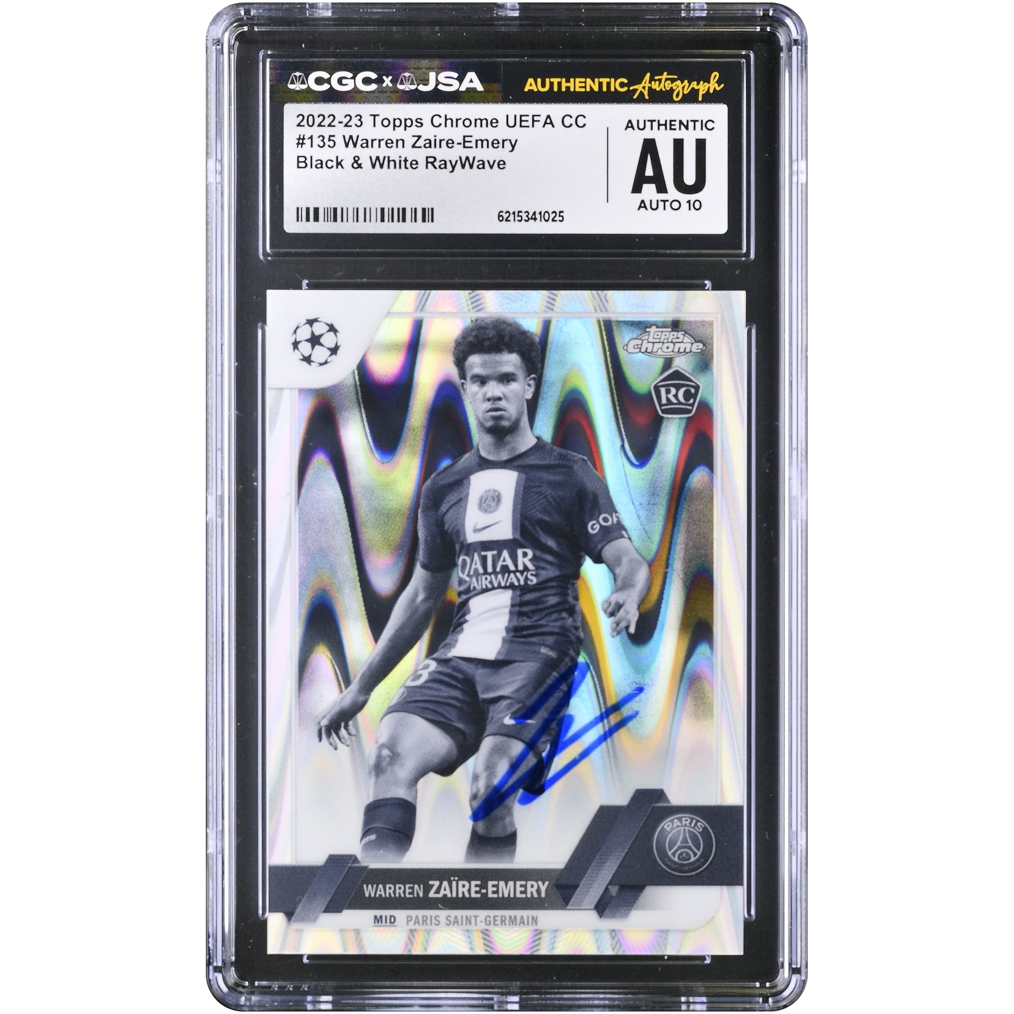 Carte de recrue autographiée de Warren Zaïre-Emery (Paris Saint-Germain) 2022-23 Topps Chrome UEFA CC Noir et Blanc RayWave n° 135, authentifiée CGC AUTO 10