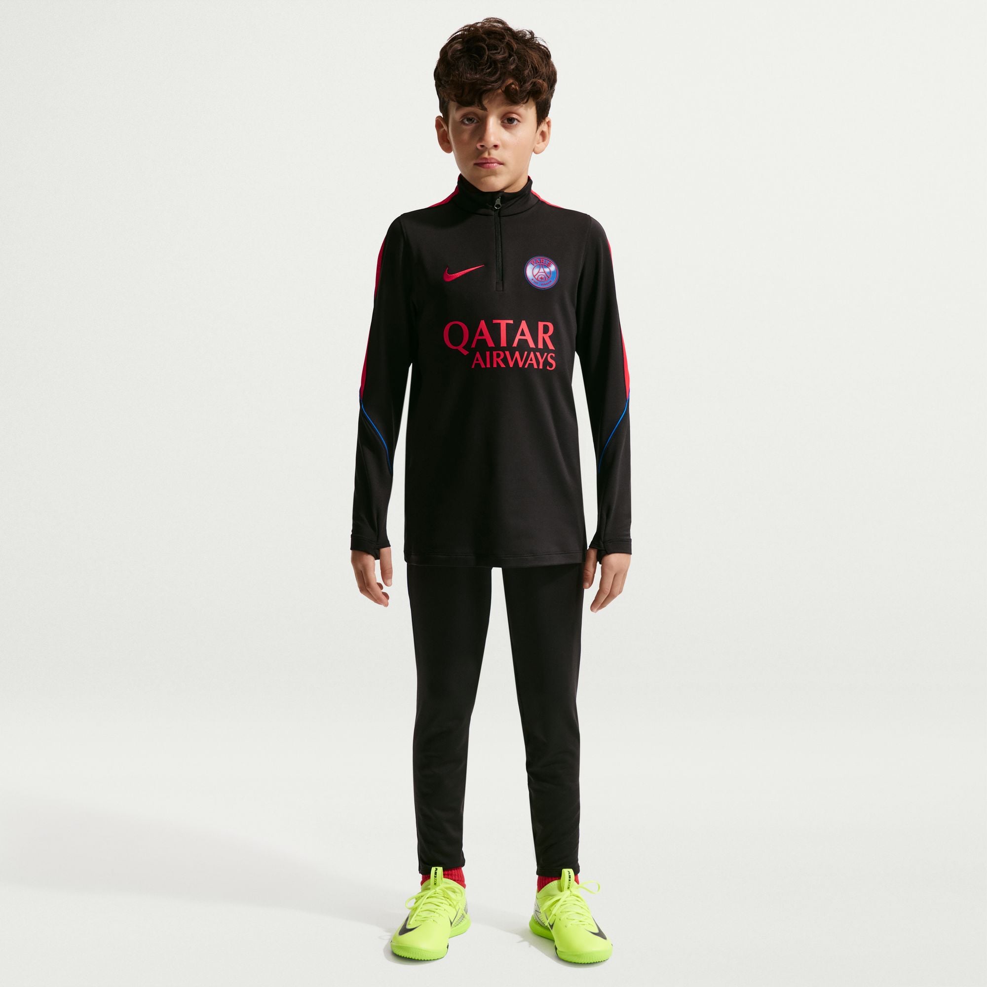 Haut de survêtement Nike Strike Dri-FIT à manches longues et col zippé, noir, pour enfant, Paris Saint-Germain 2026/27