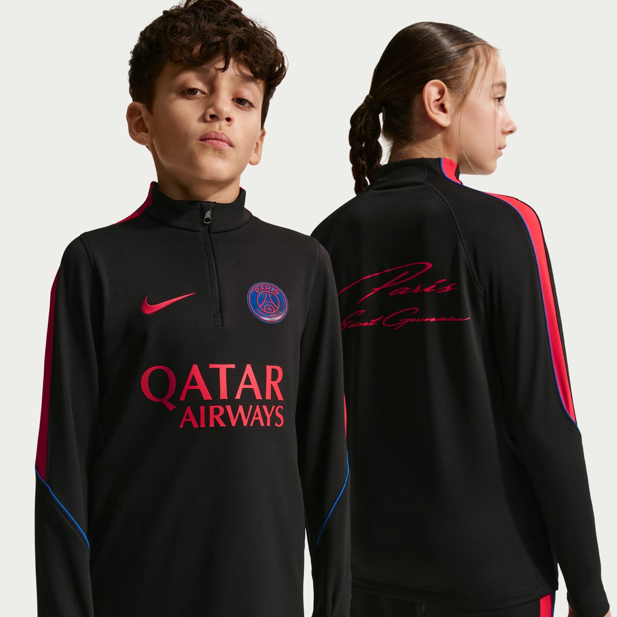 Haut de survêtement Nike Strike Dri-FIT à manches longues et col zippé, noir, pour enfant, Paris Saint-Germain 2026/27