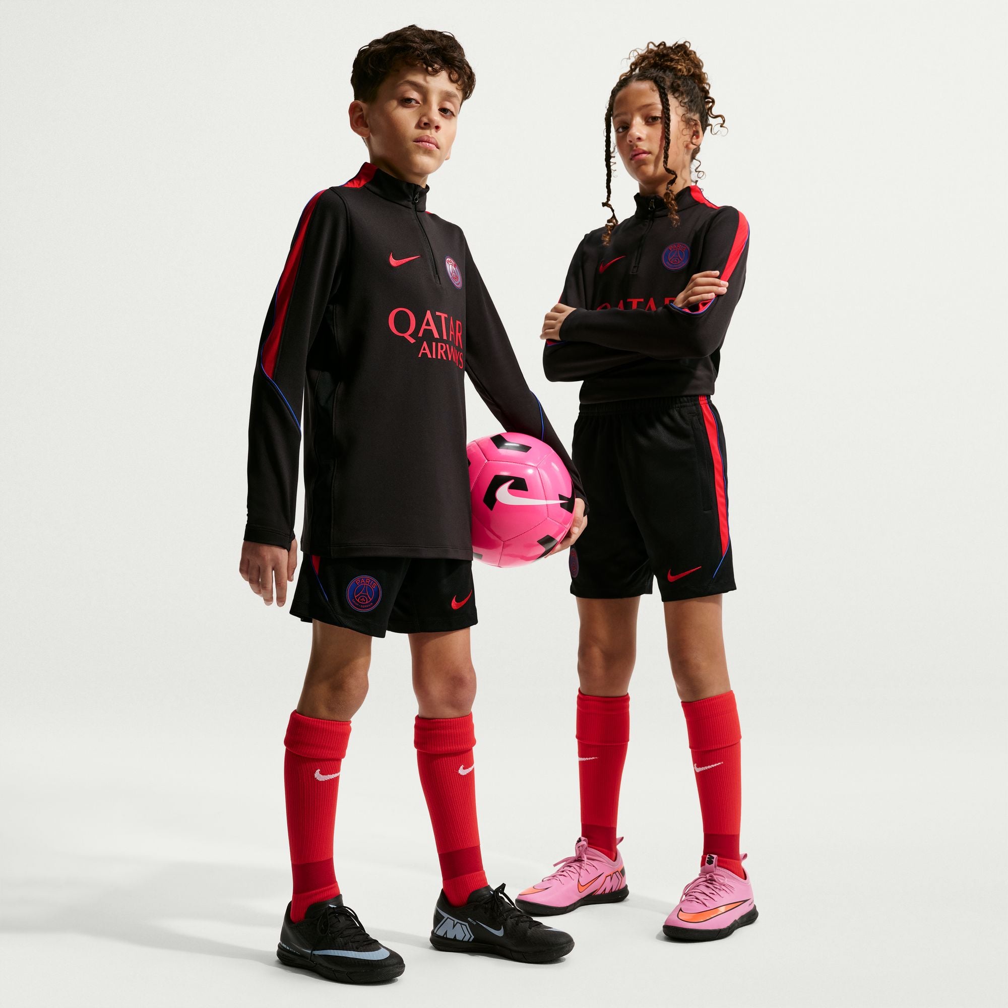 Short Nike Strike Dri-FIT noir pour enfant Paris Saint-Germain 2026/27