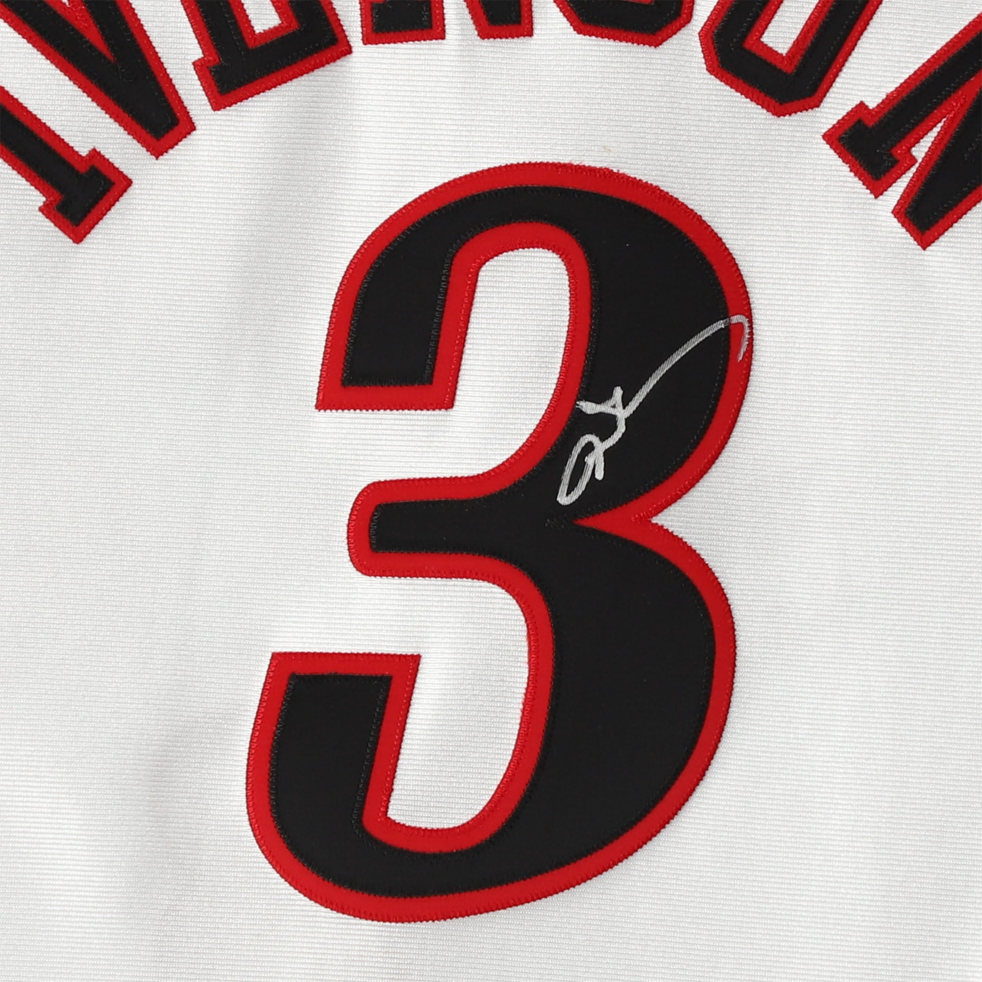 Maillot authentique Mitchell & Ness autographié par Allen Iverson Philadelphia 76ers blanc 2000-01