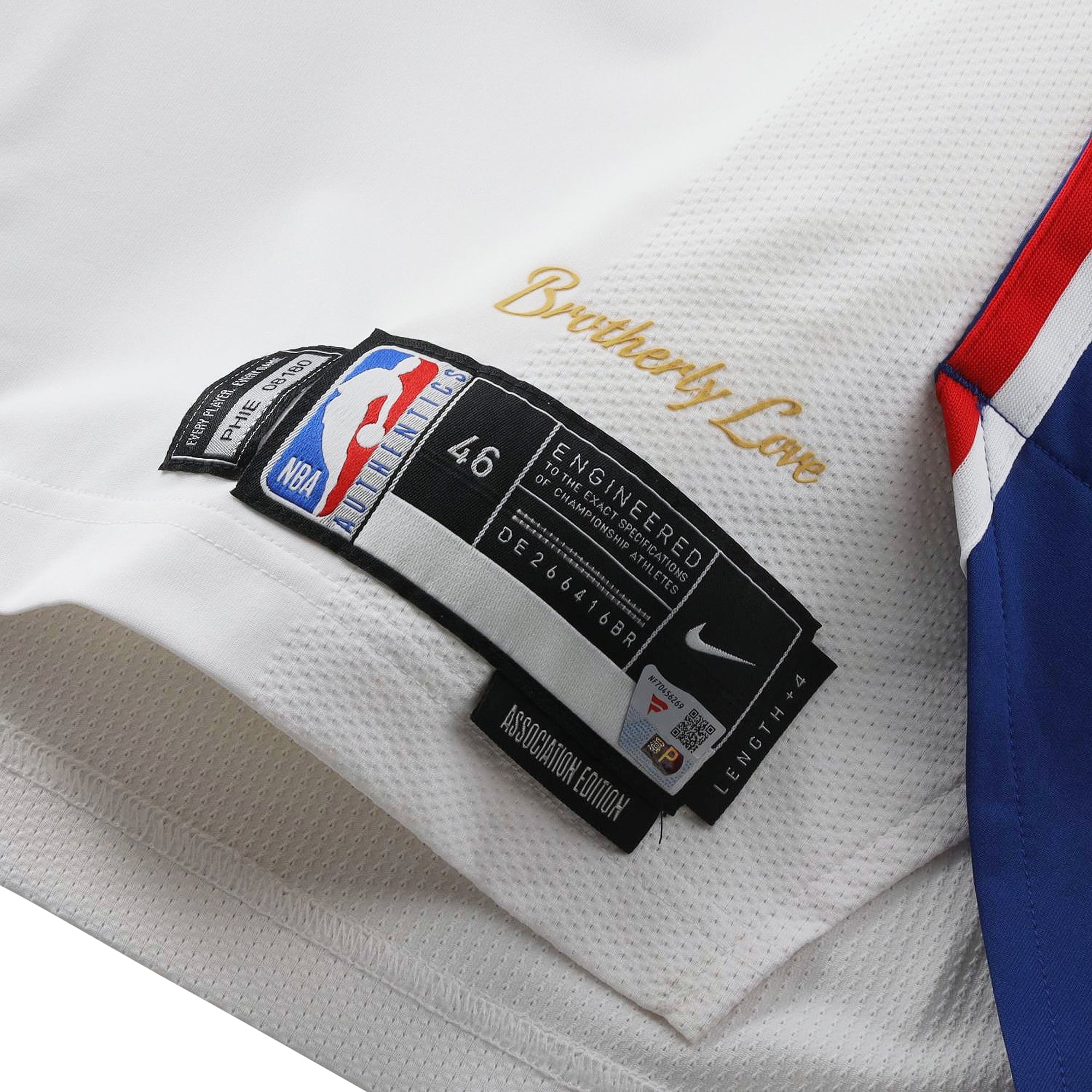Maillot blanc n° 45 porté par Hunter Sallis, joueur des Philadelphia 76ers, saison NBA 2025-2026 - Taille 46+4