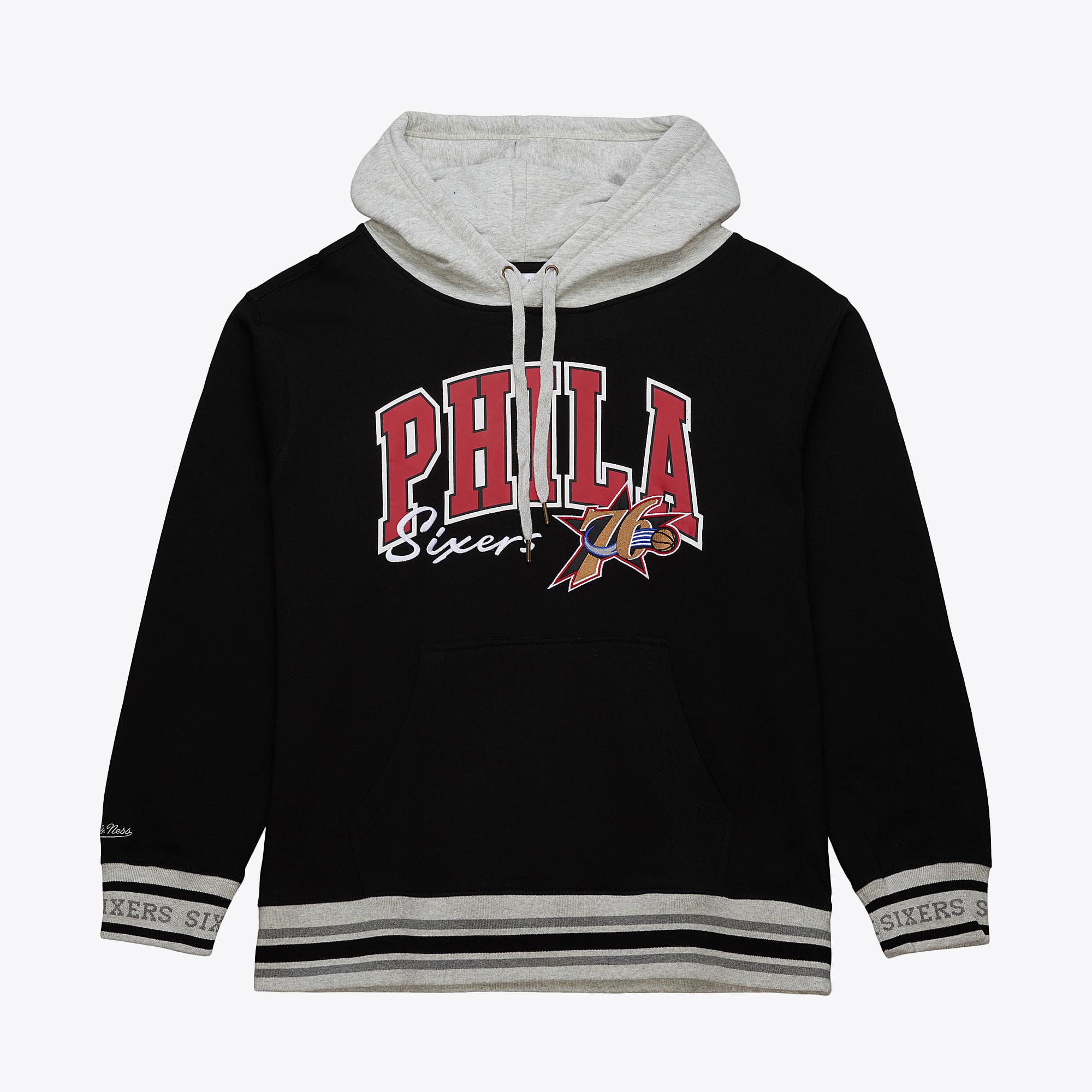 Sweat à capuche Mitchell & Ness noir pour homme, Philadelphia 76ers, en polaire premium avec logo vintage.