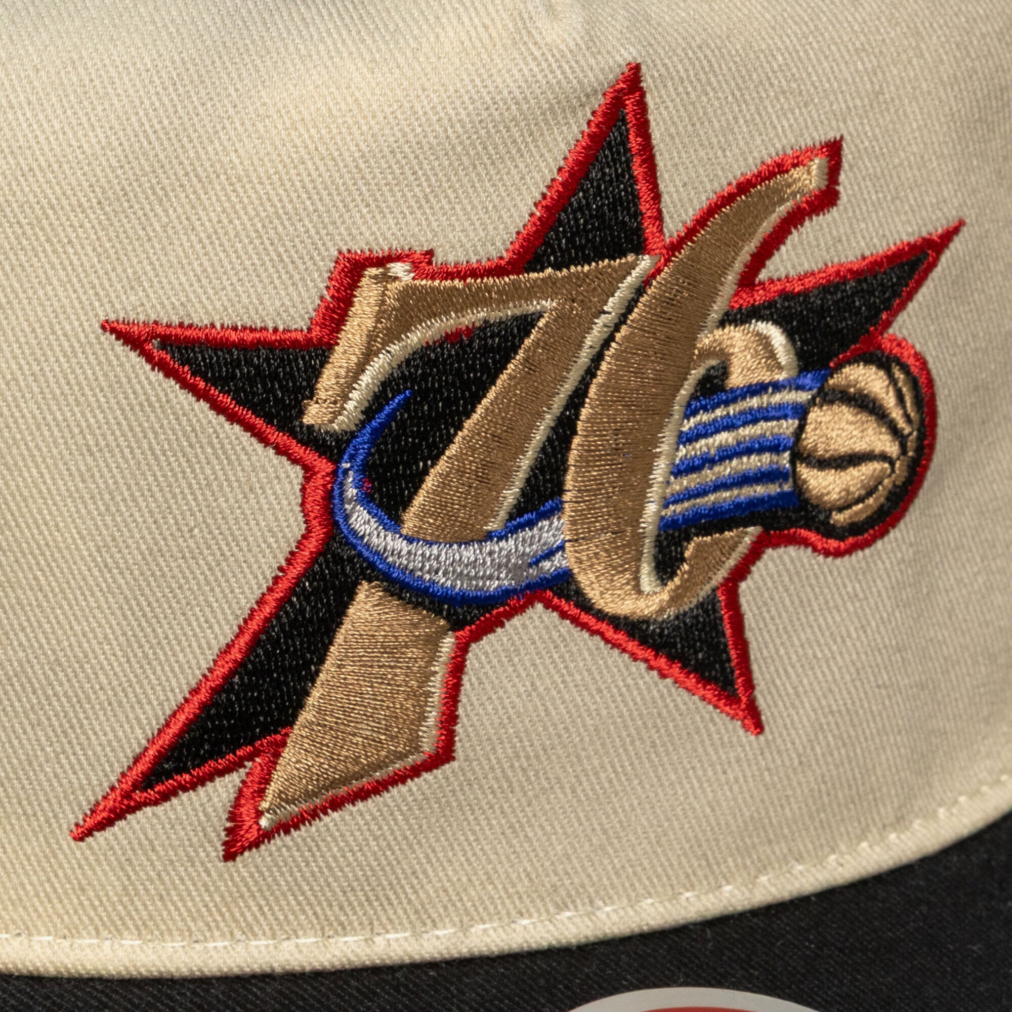 Men's Mitchell & Ness Cream Philadelphia 76ers Hardwood Classics Retro Roots Snapback Hat