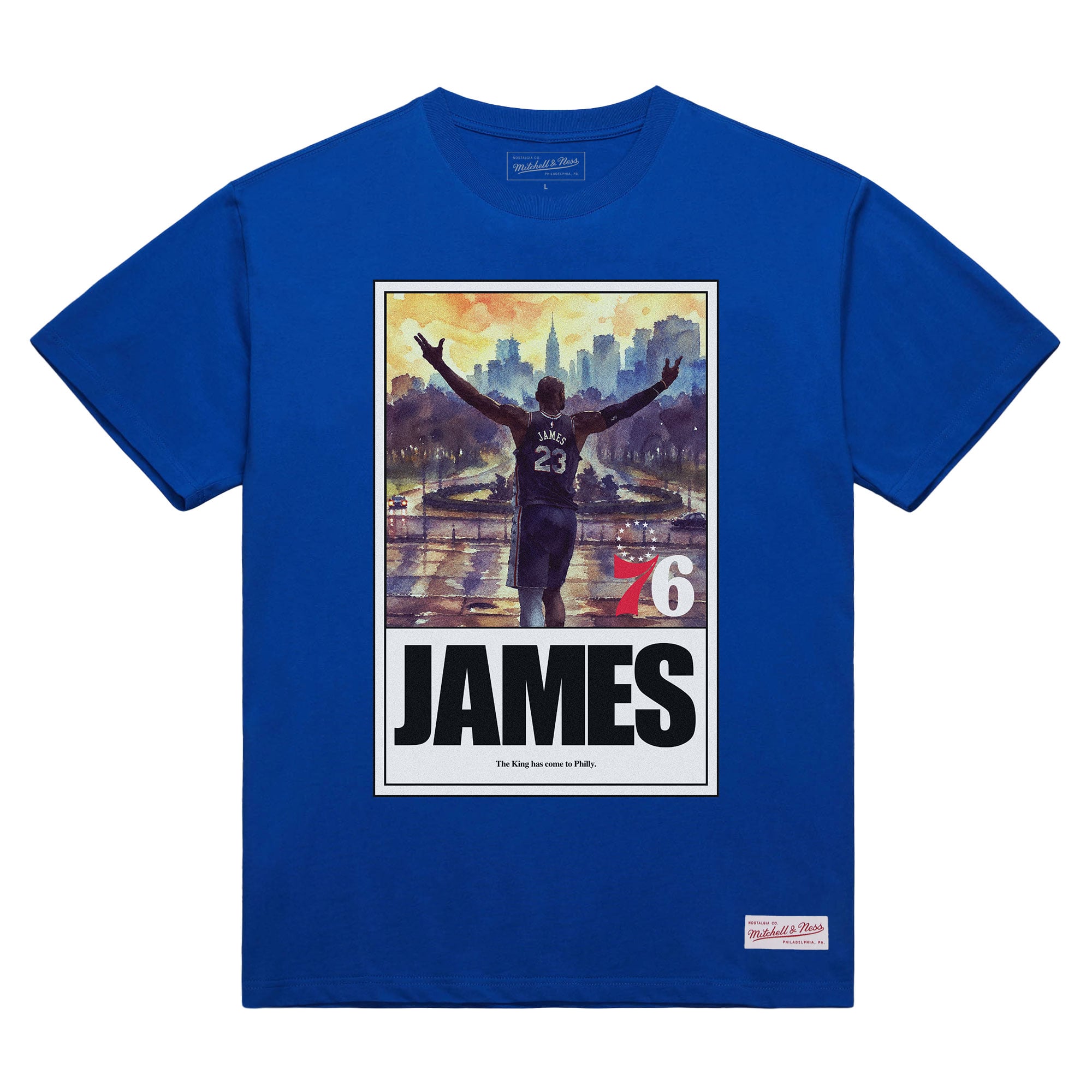 T-shirt Mitchell & Ness LeBron James Royal Philadelphia 76ers King Arrived pour homme