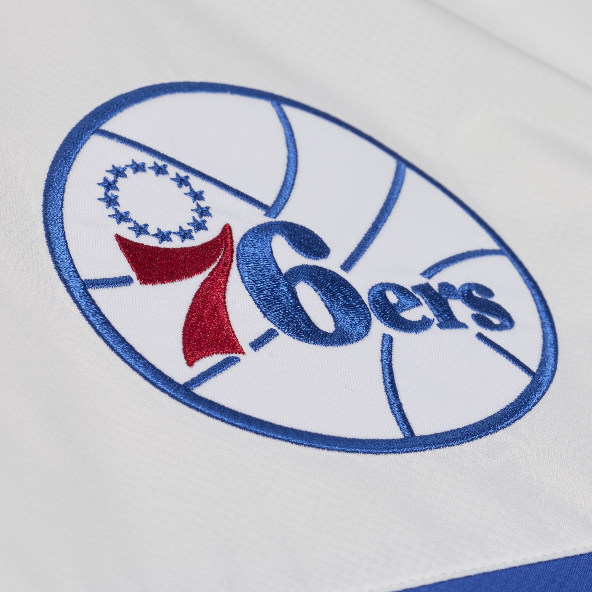 Men's Mitchell & Ness  Royal Philadelphia 76ers Head Coach Lightweight Anorak Quarter-Zip Windbreaker