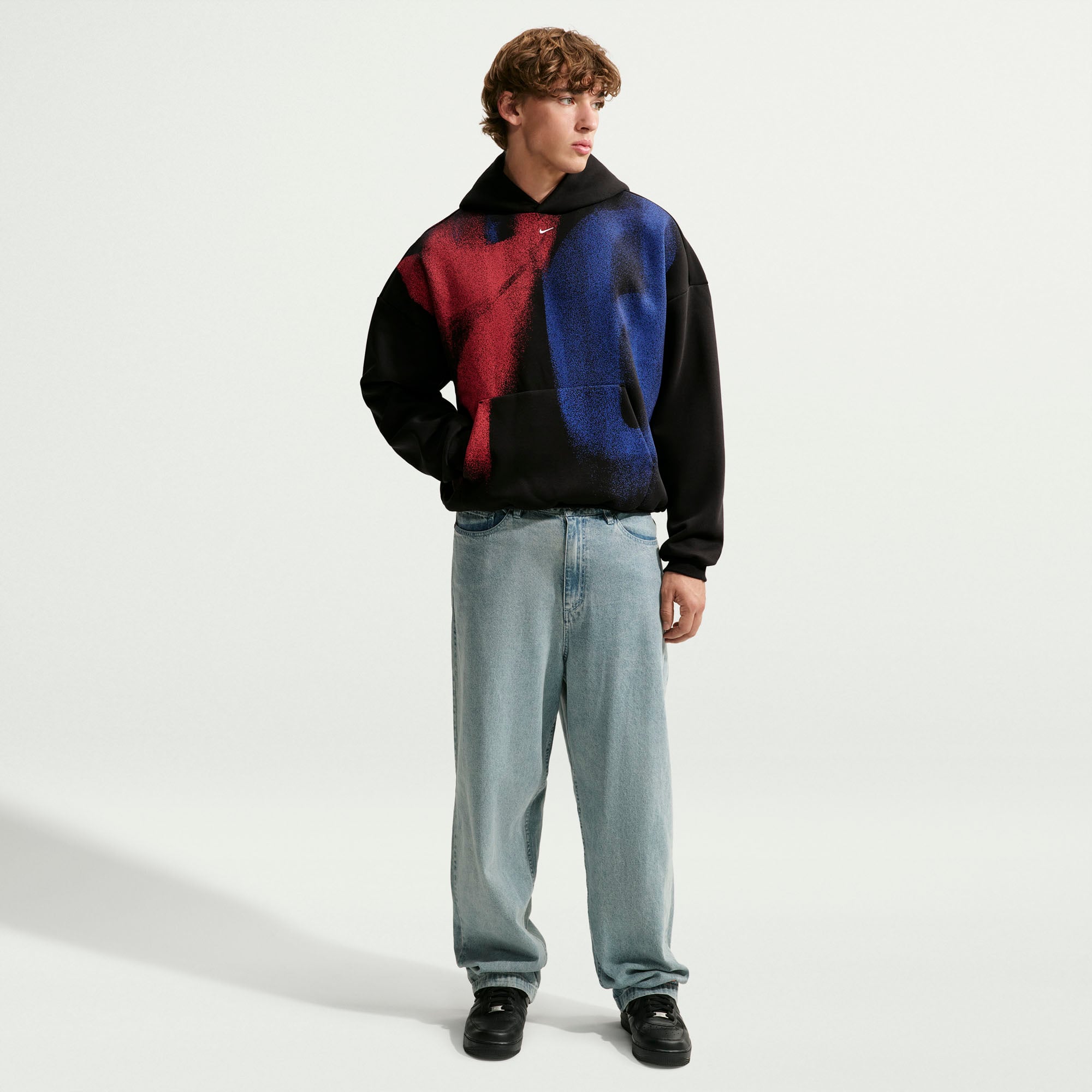 Sweat à capuche Nike Philadelphia 76ers 2026 Standard Issue Practice Icon Fleece noir pour homme