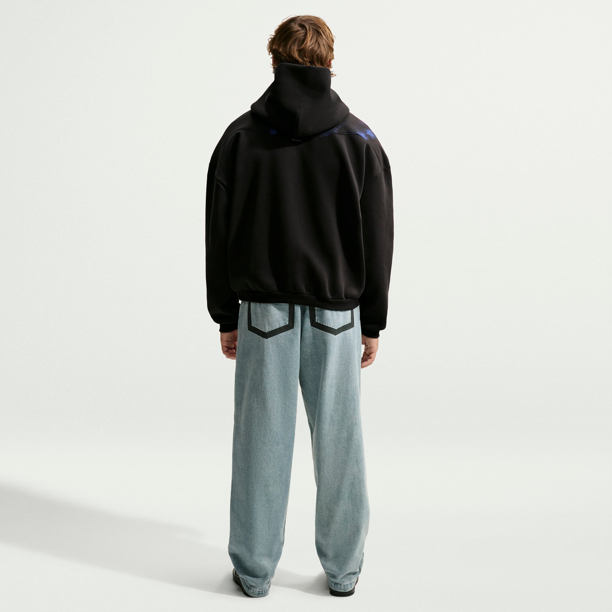 Sweat à capuche Nike Philadelphia 76ers 2026 Standard Issue Practice Icon Fleece noir pour homme