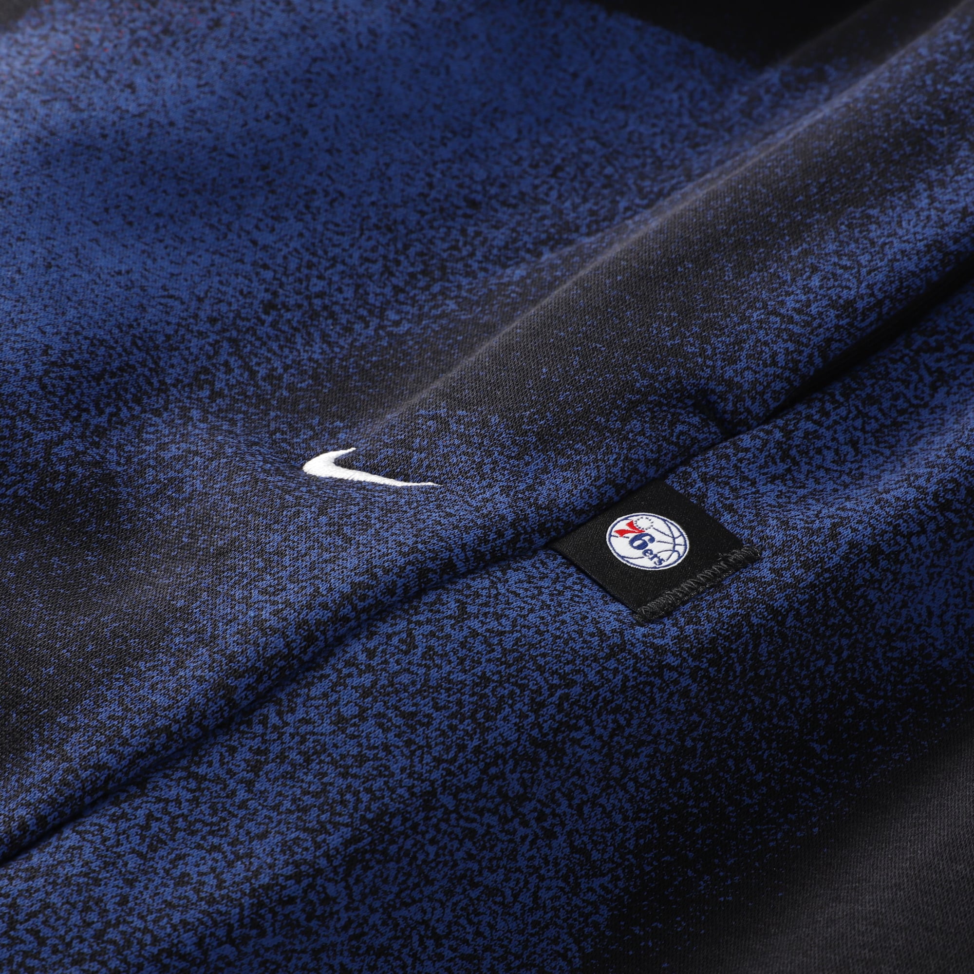 Short de sport Nike Philadelphia 76ers 2026 Standard Issue Icon Fleece noir pour homme