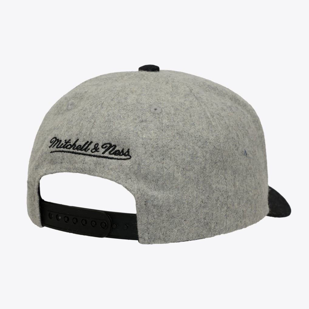 Mitchell & Ness Philadelphia 76ers Wool Solid Snapback Cap Mitchell & Ness Philadelphia 76ers Wool Solid Snapback Cap