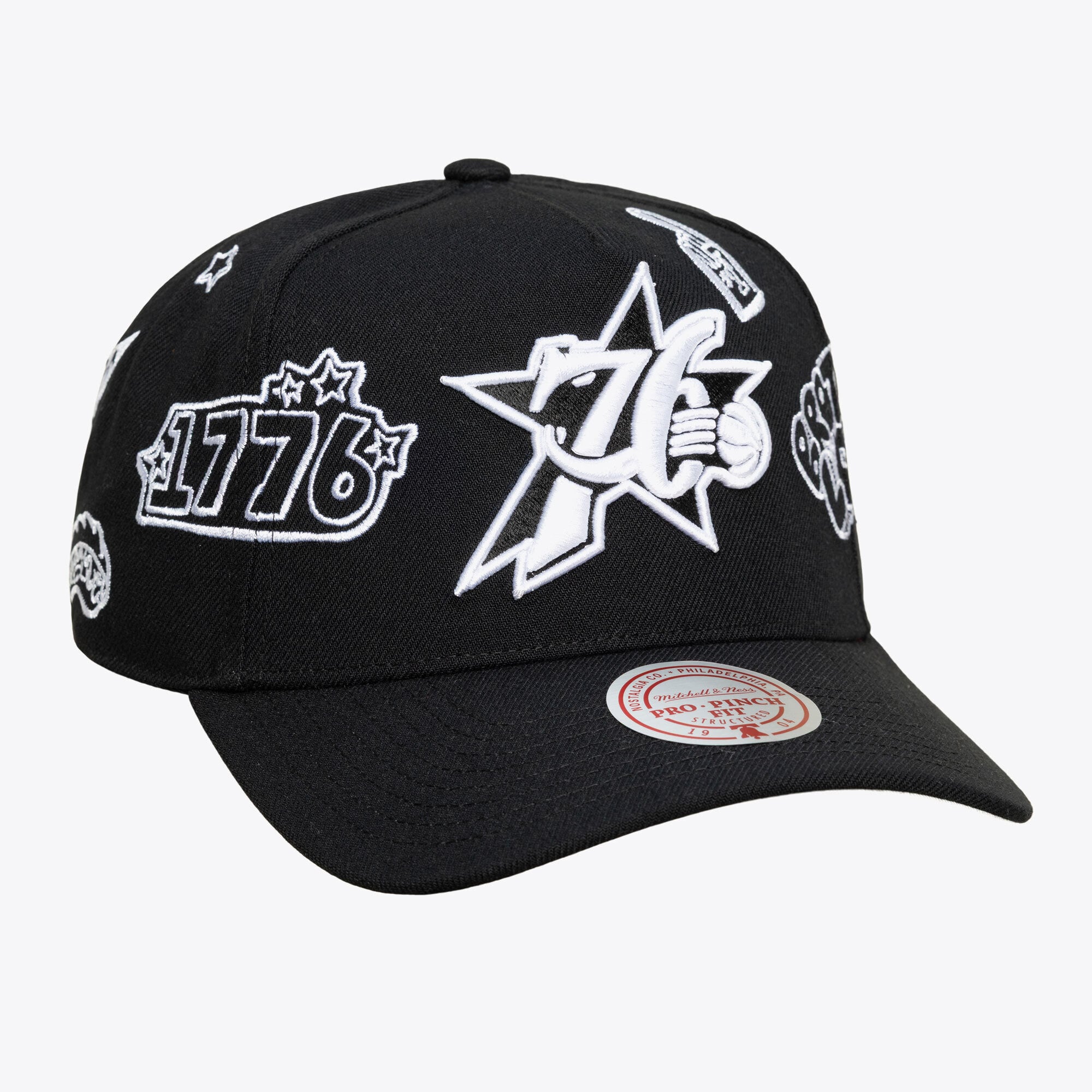 Casquette unisexe Mitchell & Ness noire Philadelphia 76ers Hardwood Classics Downtown Doodle Pro Snapback