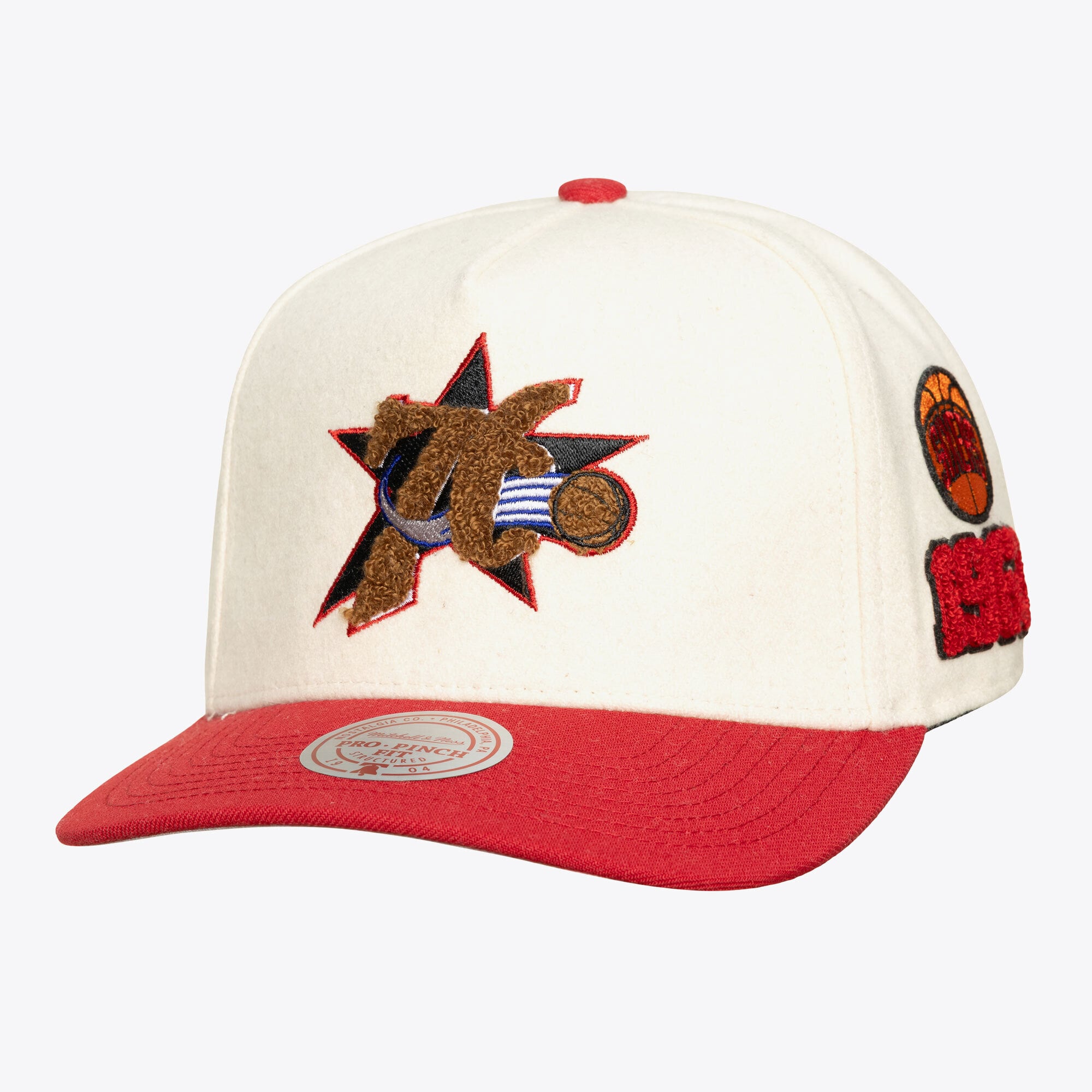 Unisex Mitchell & Ness Cream Philadelphia 76ers Cream Team Pro Adjustable Hat