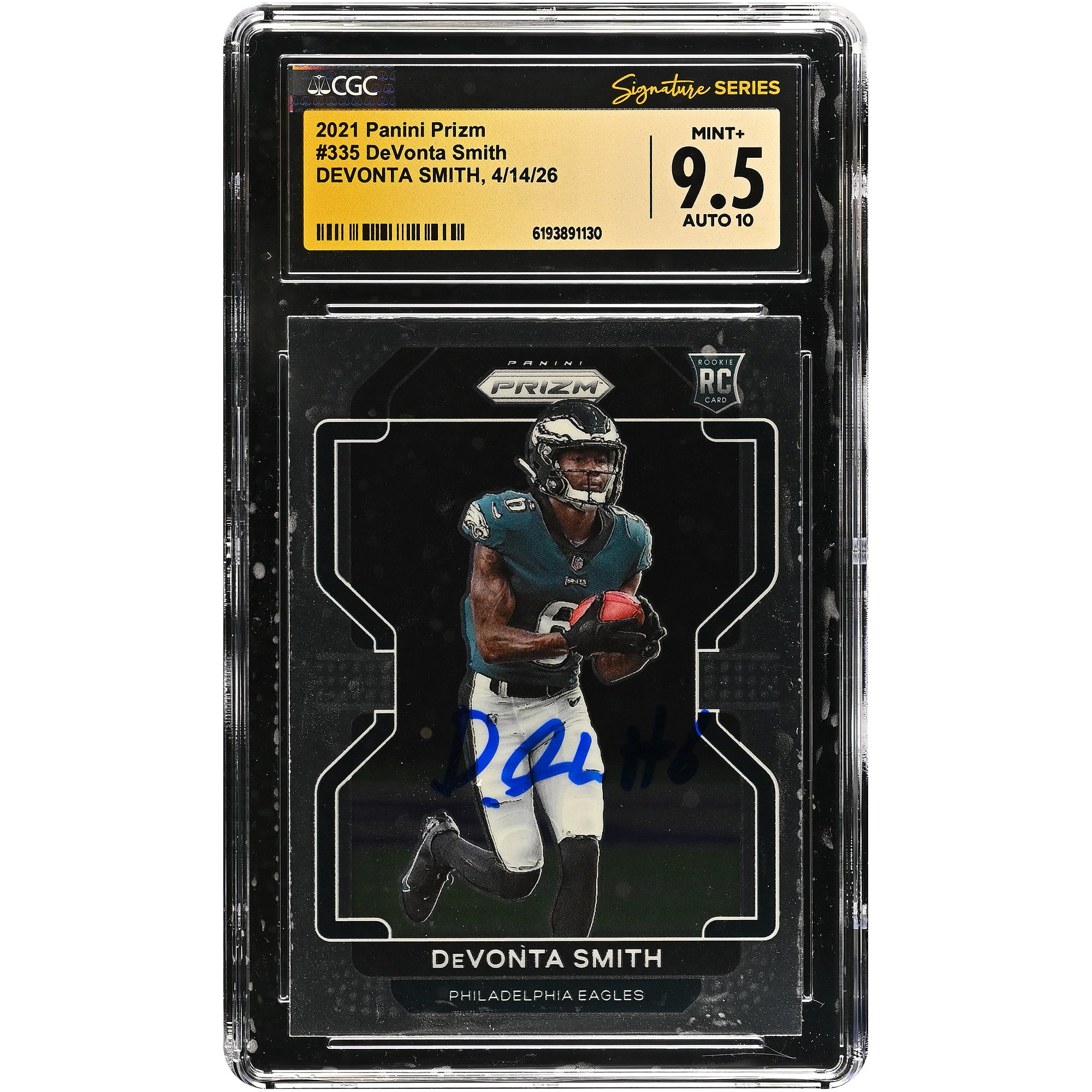 Carte recrue autographiée de DeVonta Smith (Philadelphia Eagles), Panini Prizm 2021 n° 335, authentifiée par CGC Fanatics Witnessed (note 9,5/10).