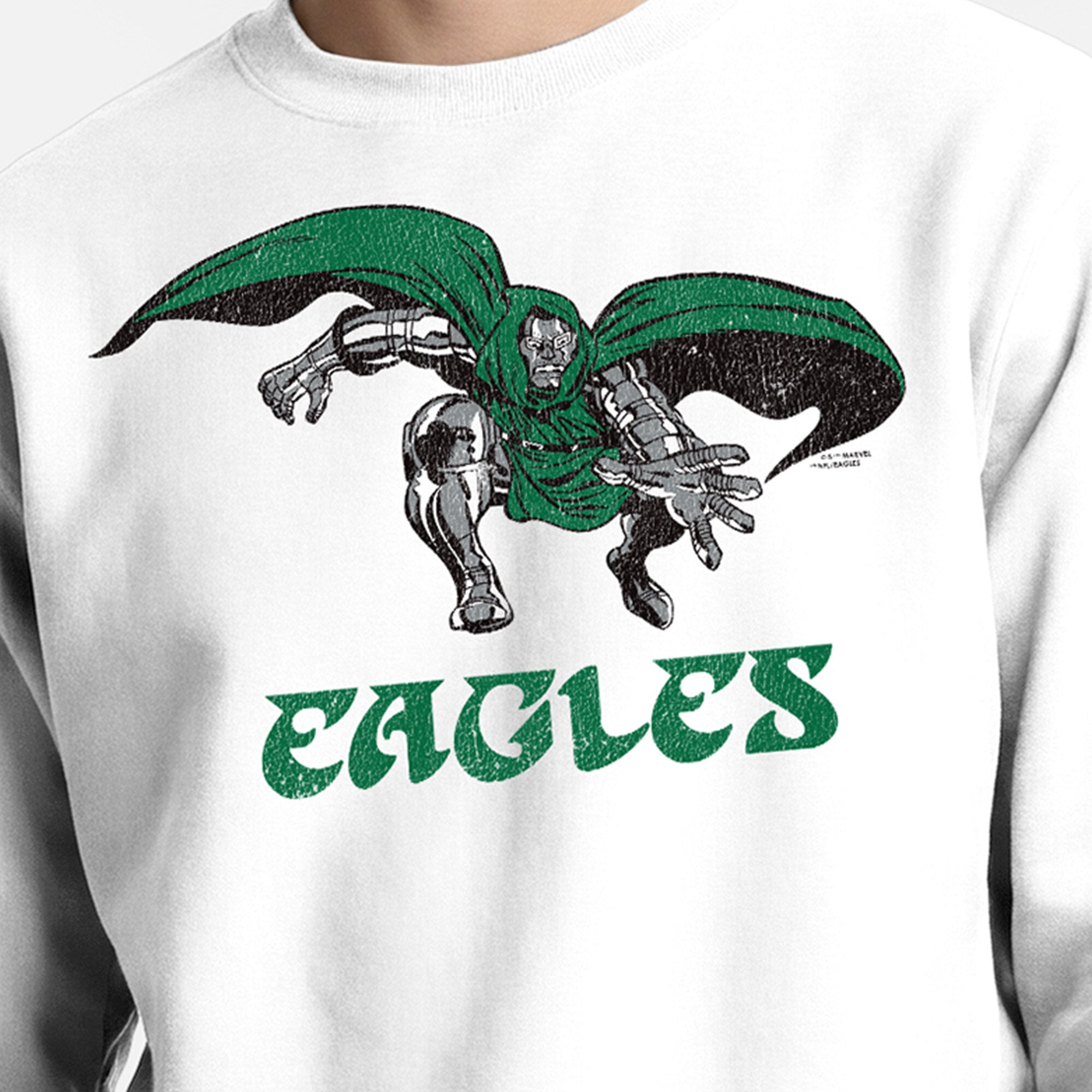 Sweat-shirt homme Disney x Champion blanc Philadelphia Eagles Doctor Doom Powerblend