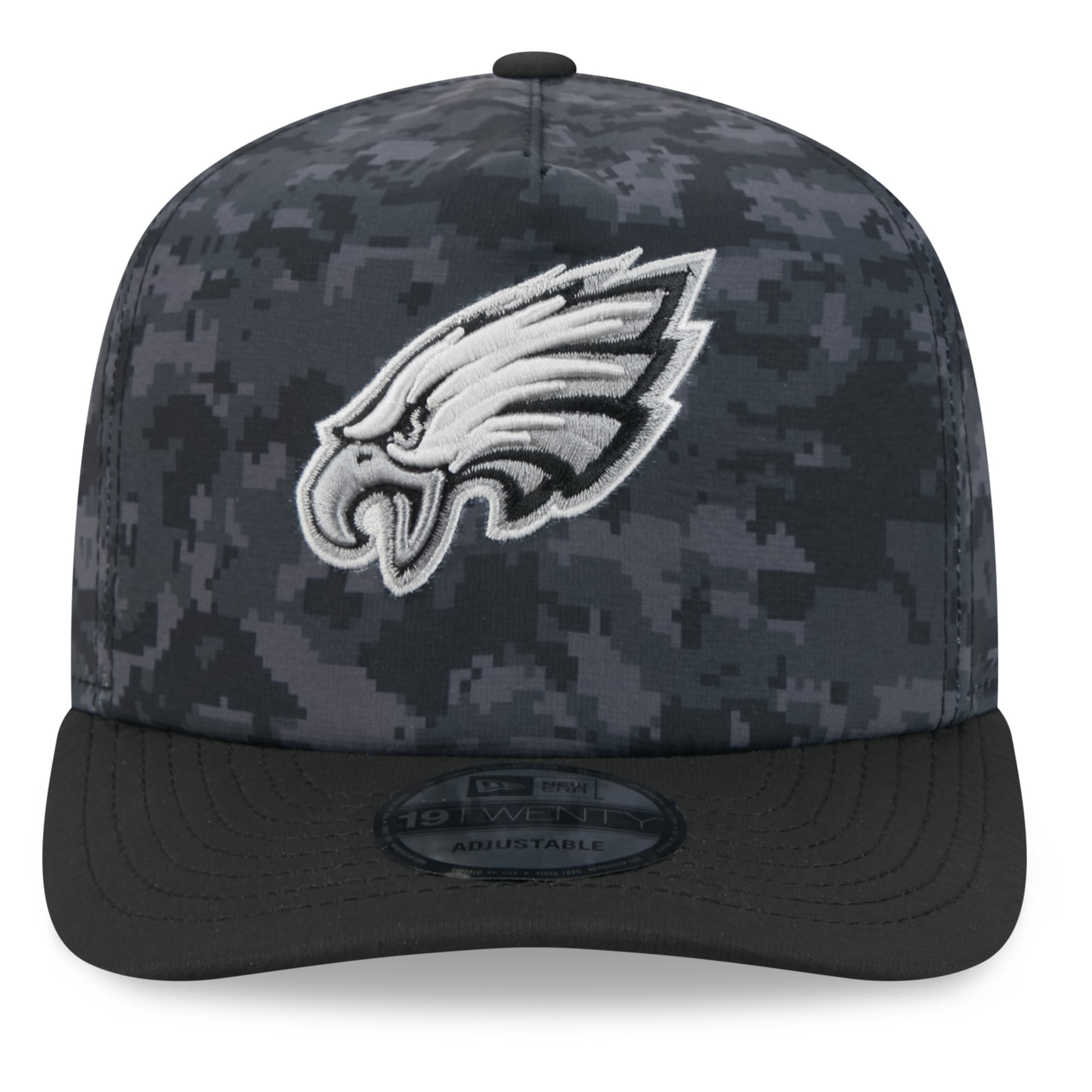 Casquette ajustable New Era noire Philadelphia Eagles 2026 Salute To Service 19TWENTY pour homme