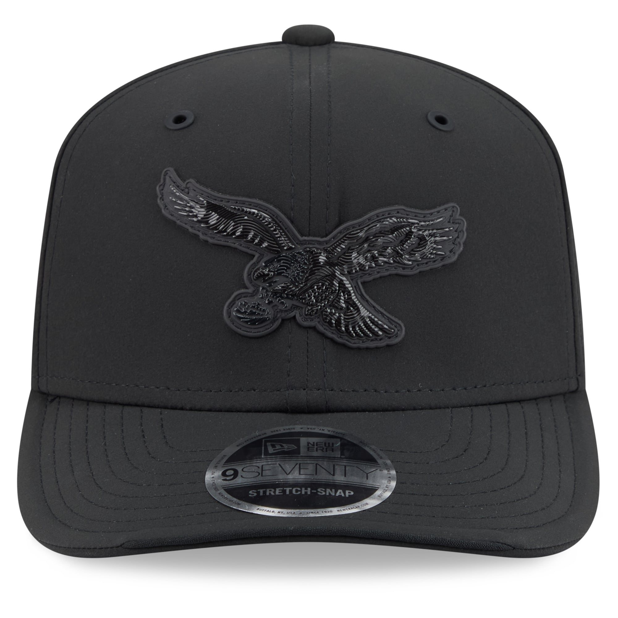 Men's New Era Black Philadelphia Eagles 2026 Sideline Throwback 9SEVENTY Adjustable Hat