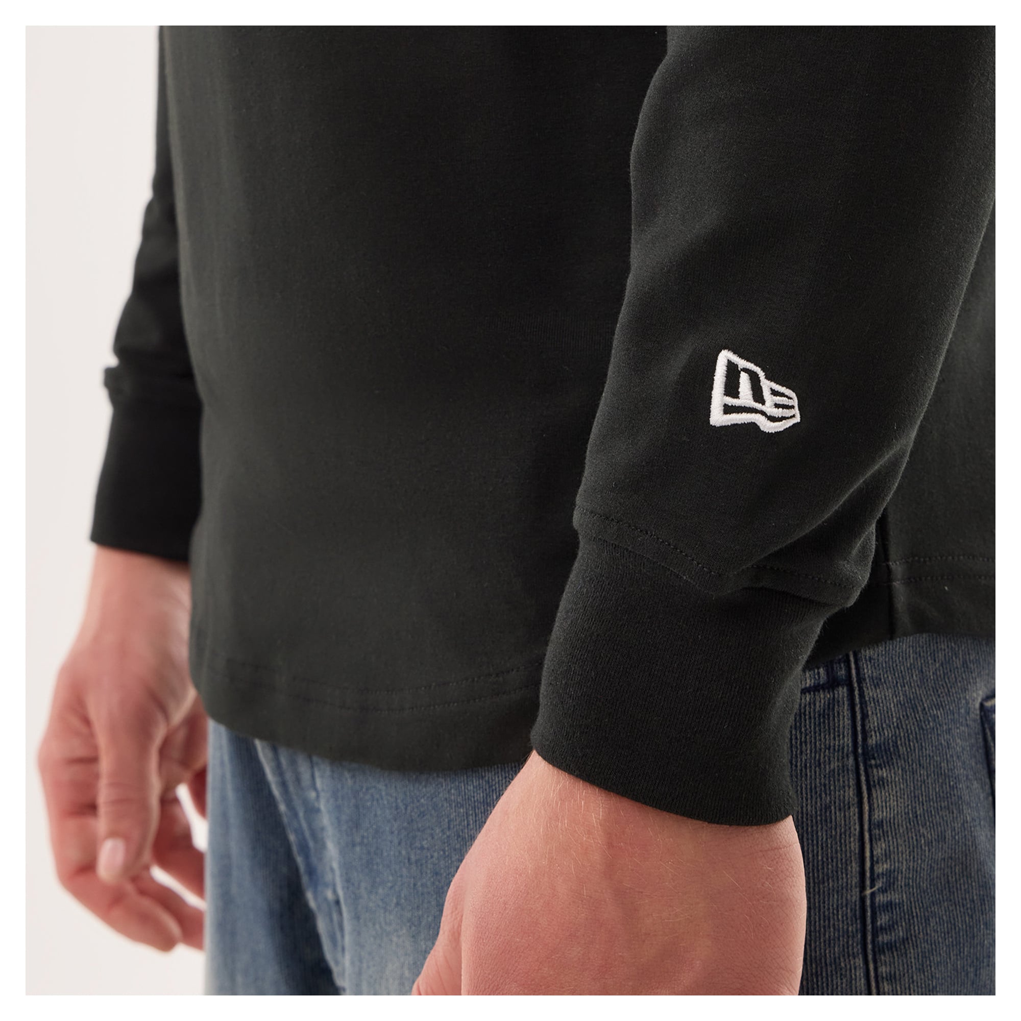 Men's New Era Black Philadelphia Eagles Functional Fandom Twofer Hoodie