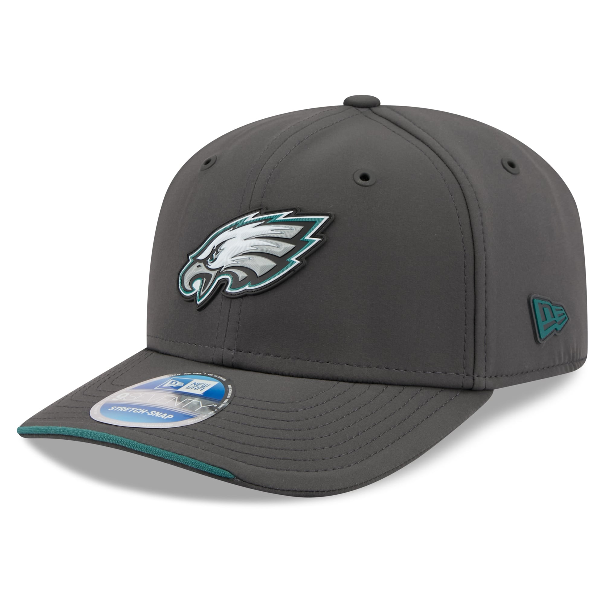 Casquette ajustable New Era anthracite Philadelphia Eagles 2026 Sideline pour temps froid 9SEVENTY