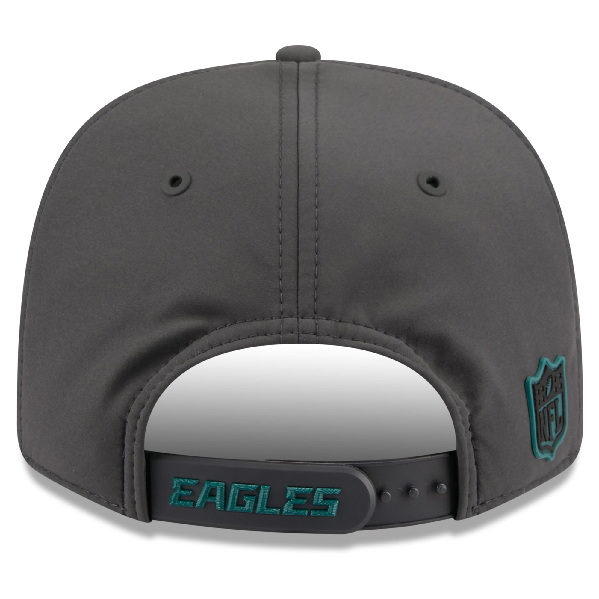 Casquette ajustable New Era anthracite Philadelphia Eagles 2026 Sideline pour temps froid 9SEVENTY