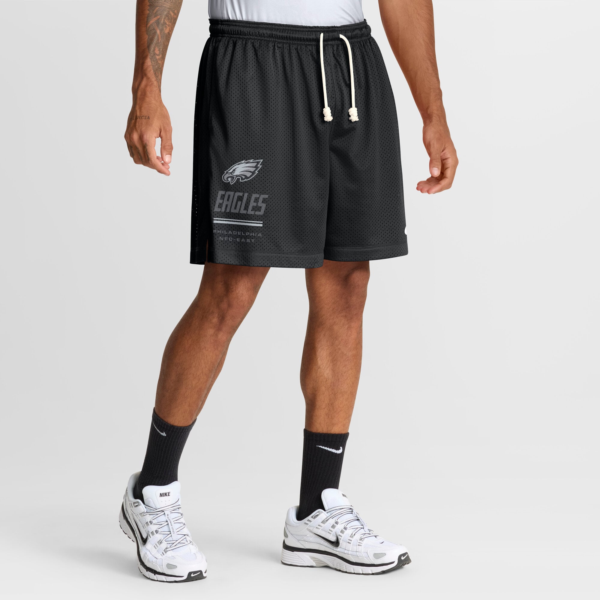 Short réversible Nike Dri-FIT Sideline Standard Issue noir/platine pour homme