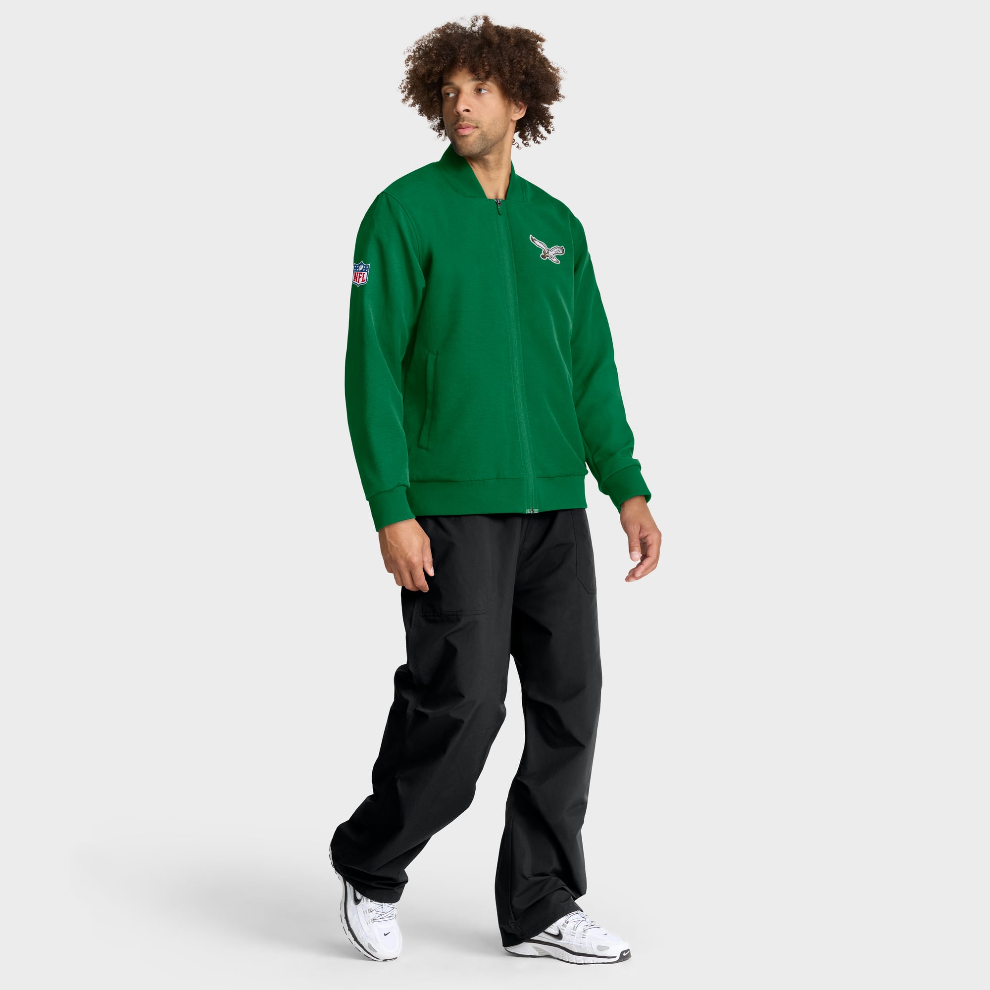 Men's Nike Kelly Green Philadelphia Eagles Sideline Powerful Blocking Full-Zip Dri-FIT Bomber Jacket