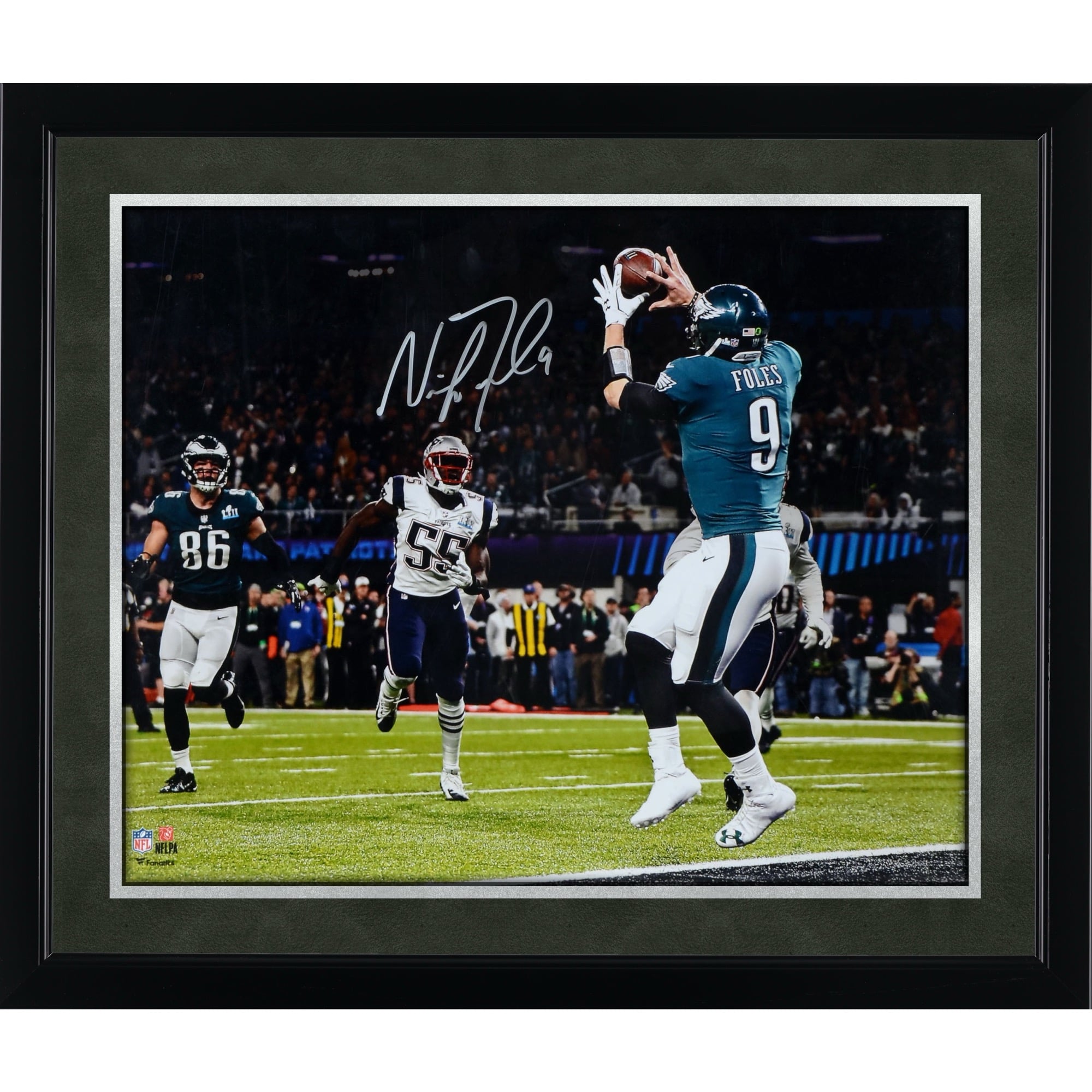 Photo dédicacée de Nick Foles, champion du Super Bowl LII avec les Eagles de Philadelphie (40 x 50 cm), lors de son touchdown « Philly Special ».