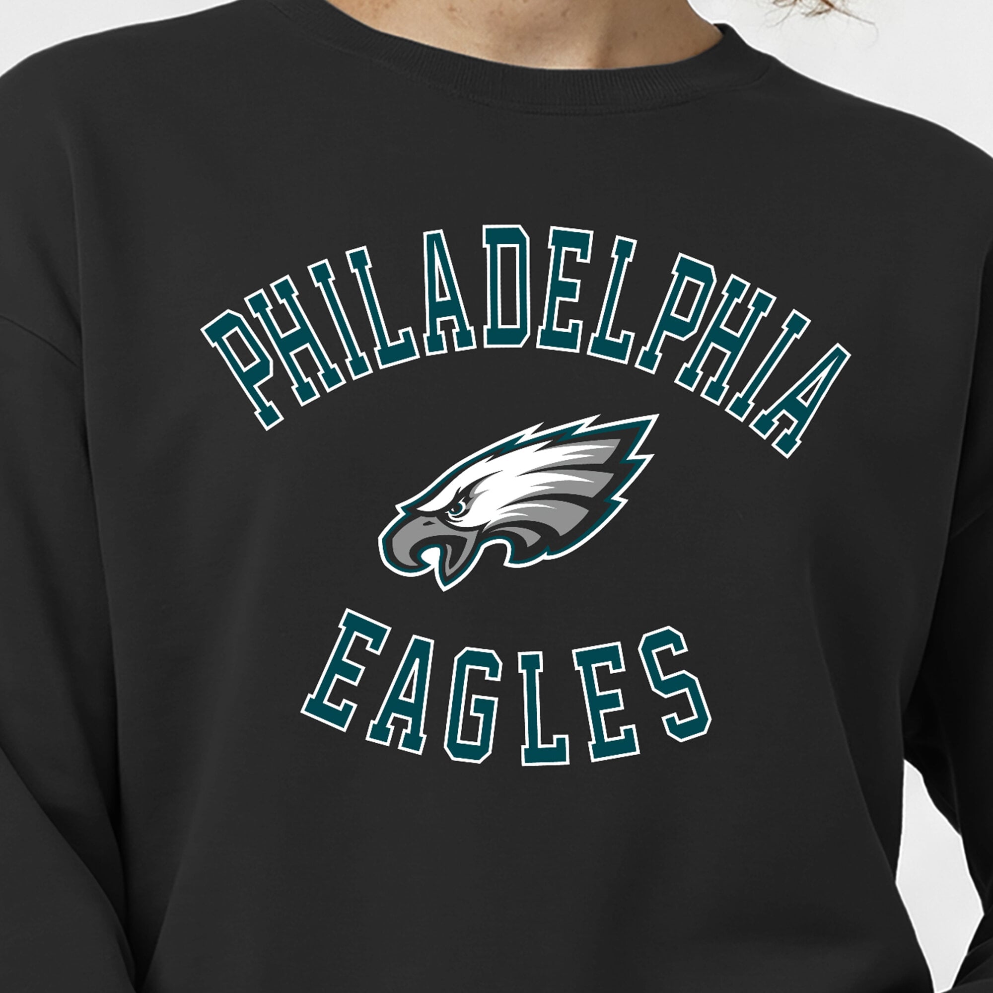 Sweat-shirt Champion noir Philadelphia Eagles Heart & Soul Powerblend pour femme