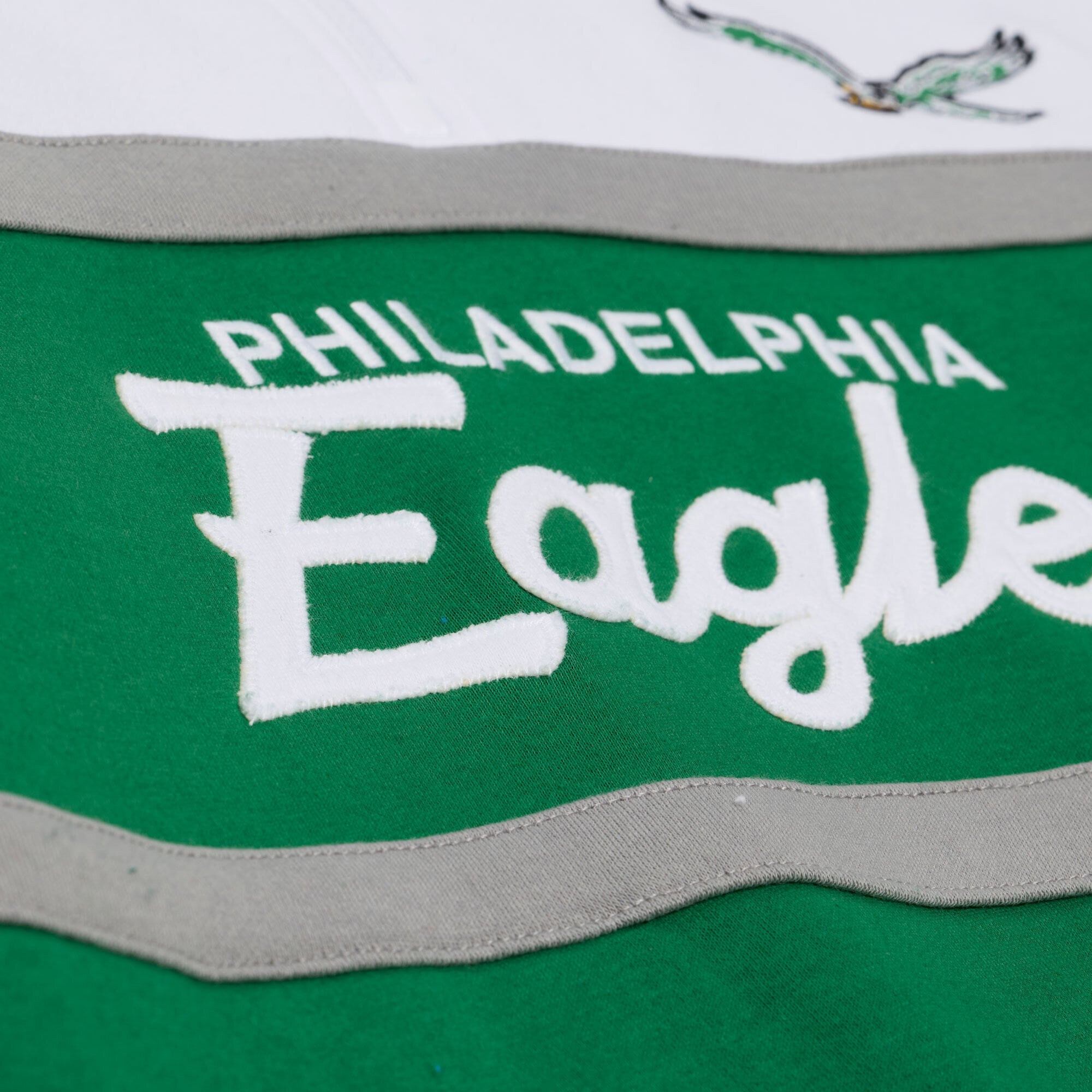 Pull à col zippé Mitchell & Ness Kelly Green pour femme, modèle entraîneur-chef des Eagles de Philadelphie