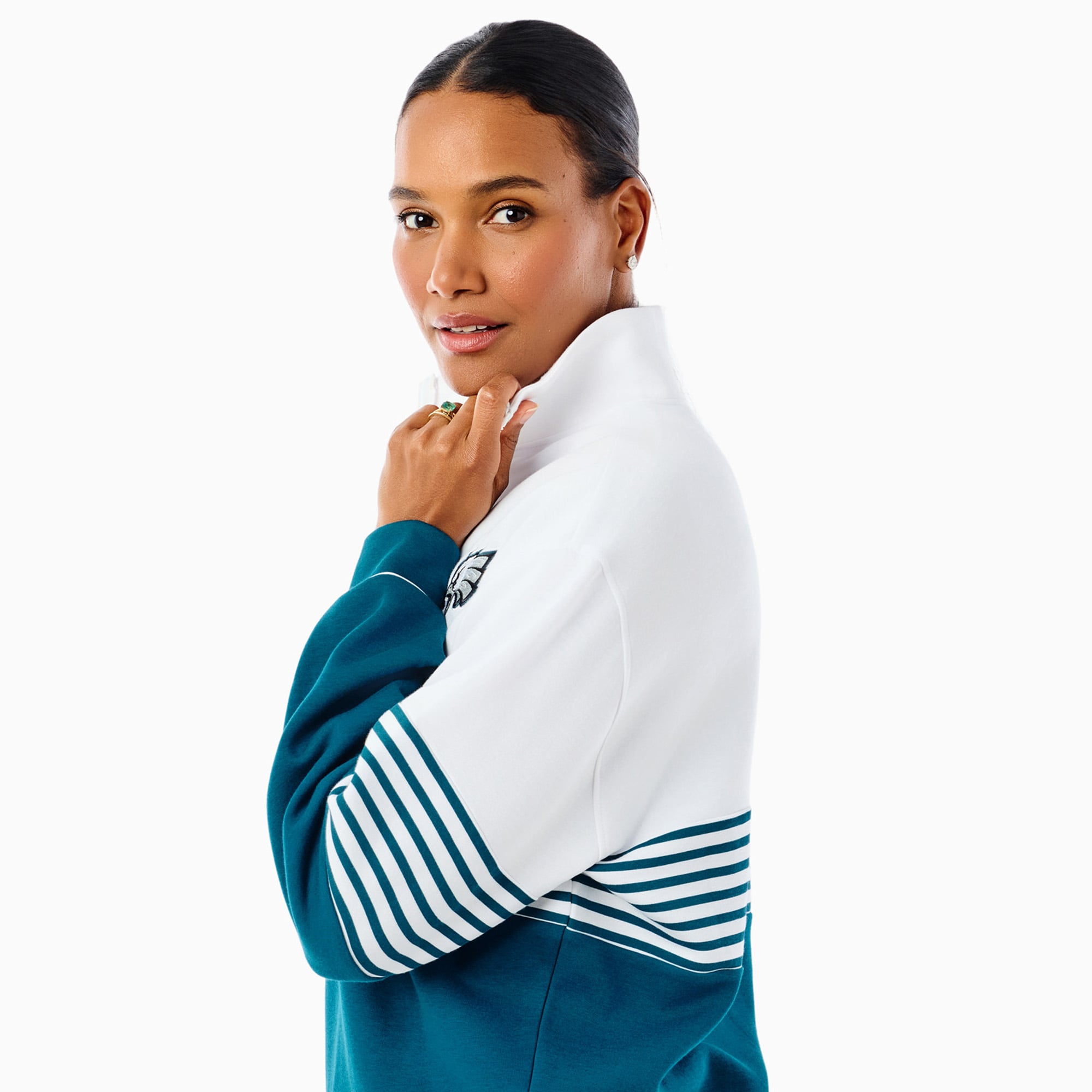 Pull-over à col zippé pour femme Philadelphia Eagles x Addison Bay, vert nuit et blanc, style universitaire, en mélange de trois matières.