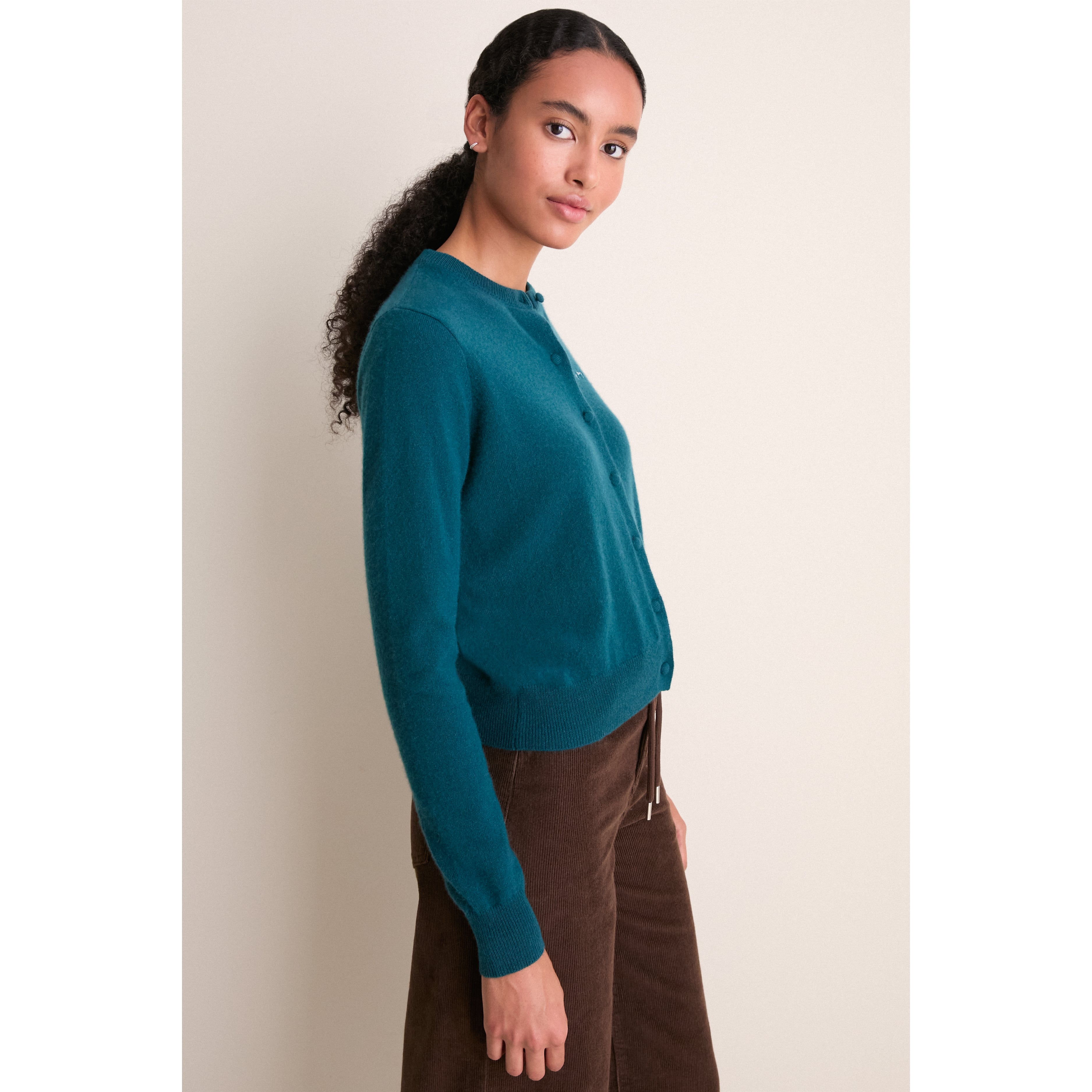 Gilet en cachemire vert nuit pour femme Tuckernuck, Philadelphia Eagles, entièrement boutonné