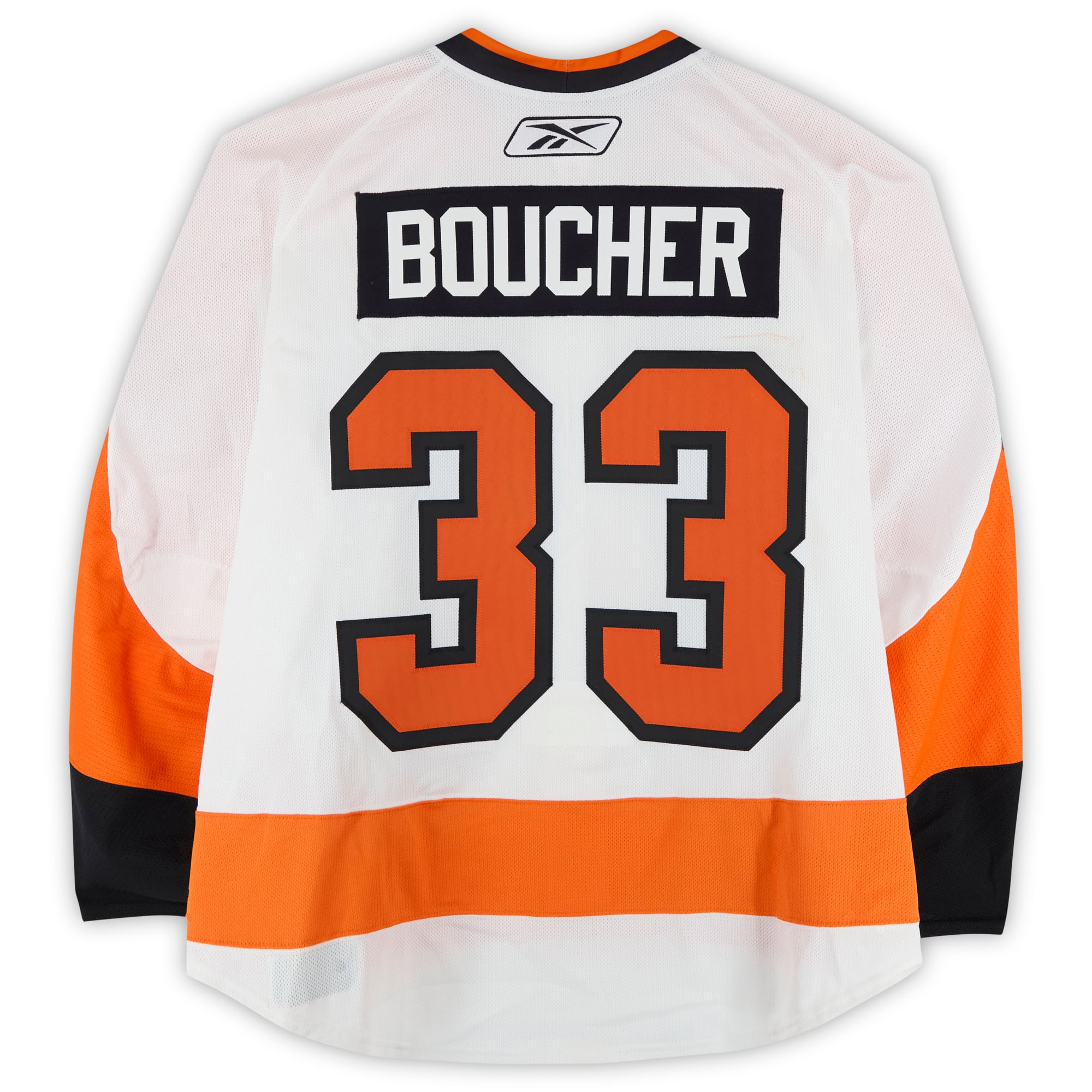 Maillot blanc n° 33 de Brian Boucher, porté à l'entraînement par les Flyers de Philadelphie contre les Bruins de Boston le 1er janvier 2010