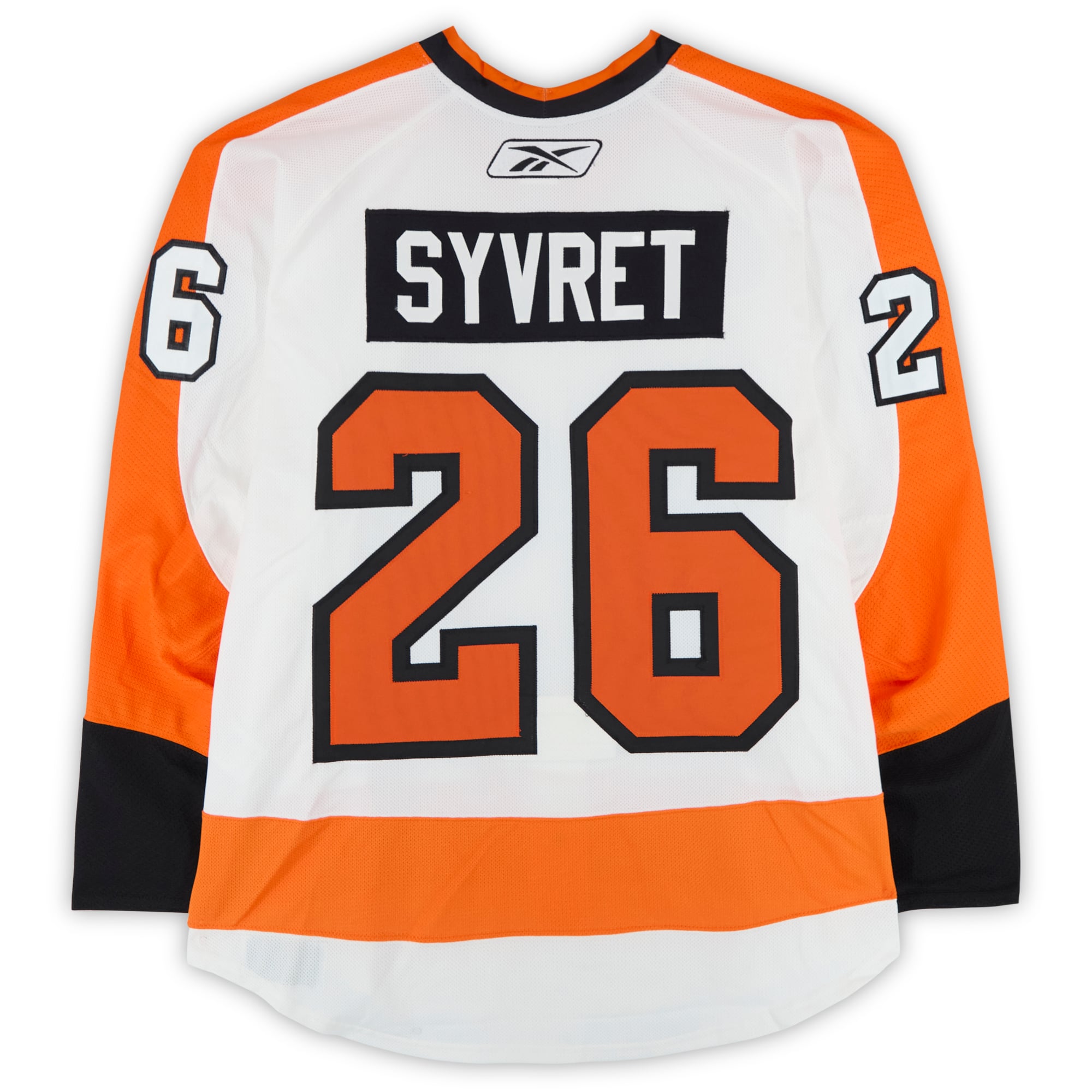 Maillot blanc n° 26 porté par Danny Syvret des Flyers de Philadelphie lors du match d'entraînement contre les Bruins de Boston le 1er janvier 2010