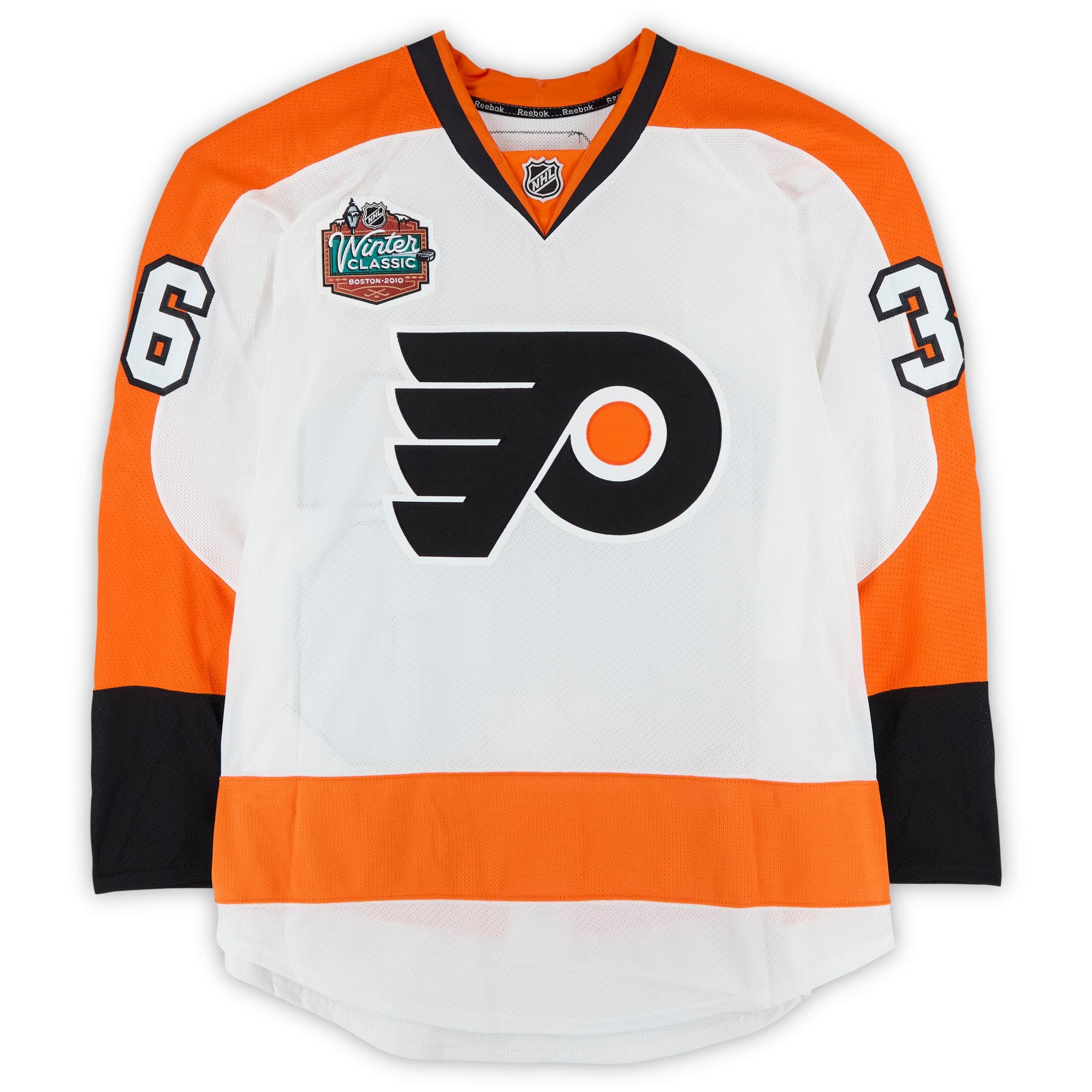 Maillot blanc n° 36 porté à l'entraînement par Darroll Powe (Flyers de Philadelphie) lors du match contre les Bruins de Boston le 1er janvier 2010