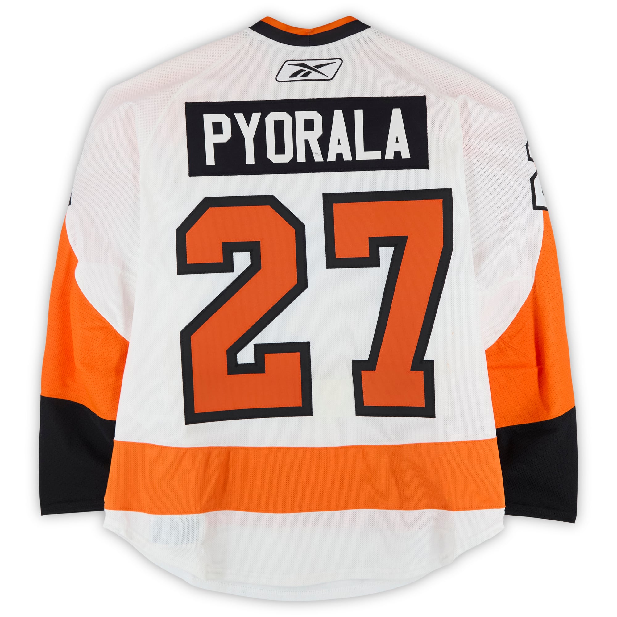 Mika Pyörälä Philadelphia Flyers Practice-Used # 27 White Jersey contre les Bruins de Boston le 1er janvier 2010