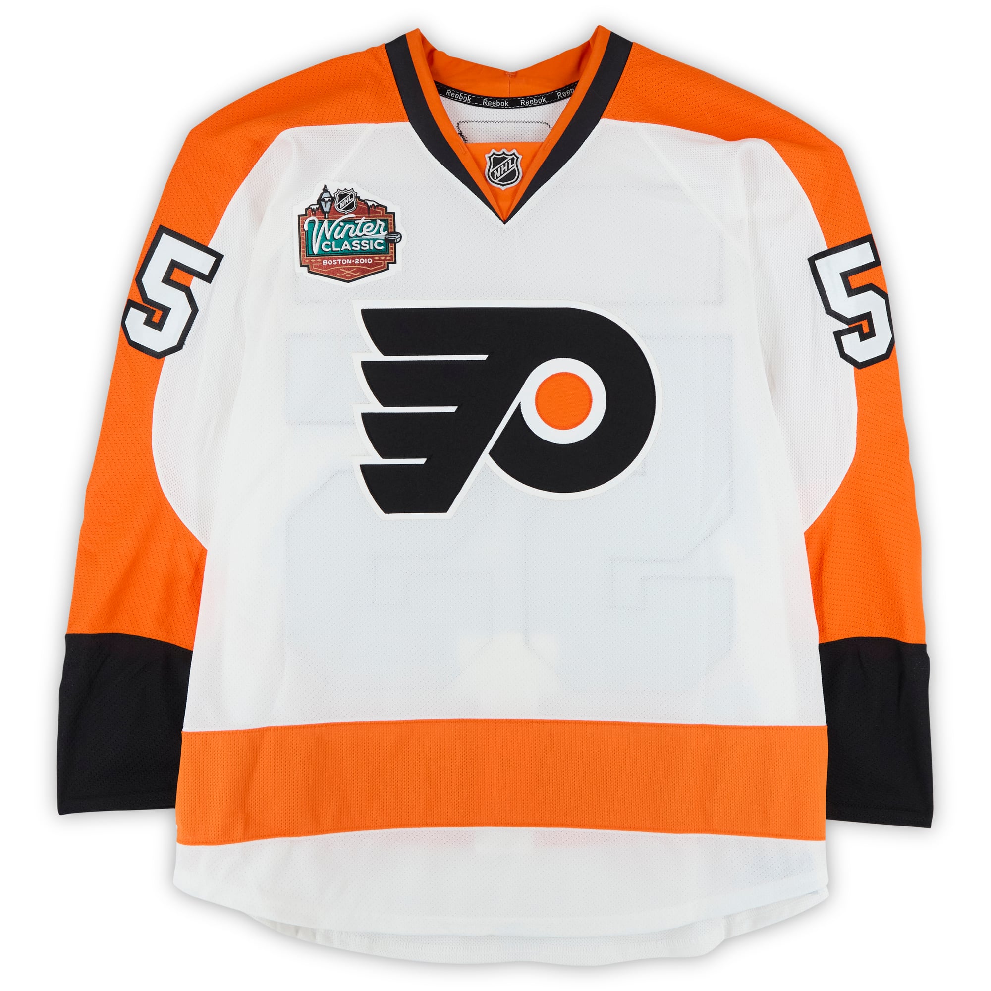 Maillot blanc n° 55 porté par Ole-Kristian Tollefsen des Flyers de Philadelphie lors du match d'entraînement contre les Bruins de Boston le 1er janvier 2010