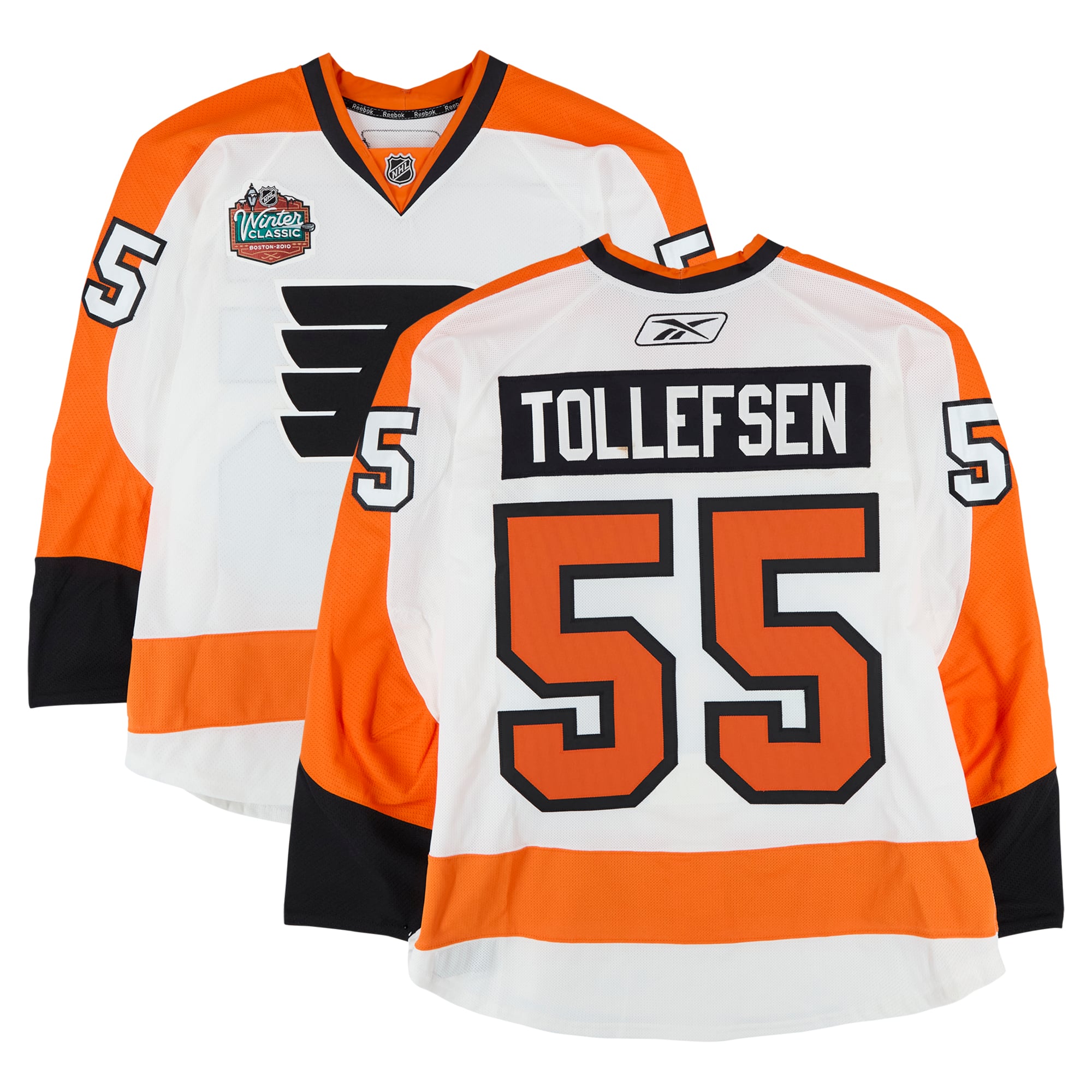 Maillot blanc n° 55 porté par Ole-Kristian Tollefsen des Flyers de Philadelphie lors du match d'entraînement contre les Bruins de Boston le 1er janvier 2010