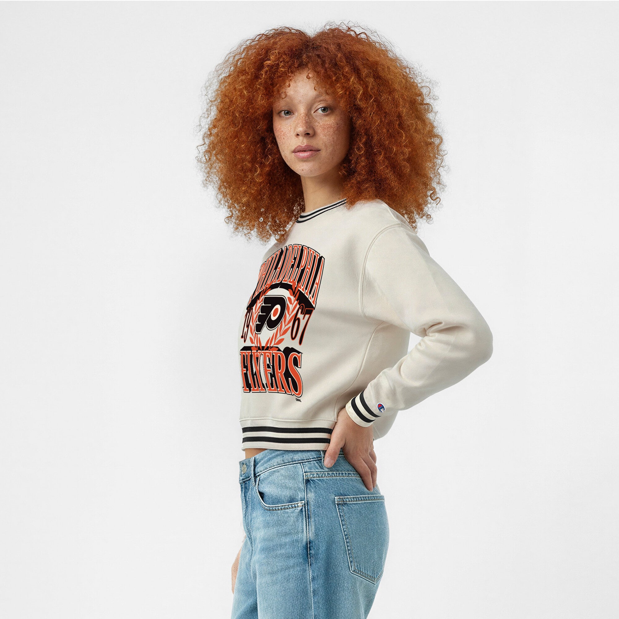 Sweat-shirt Champion crème pour femme, motif lauriers audacieux des Flyers de Philadelphie, en fil tissé inversé.