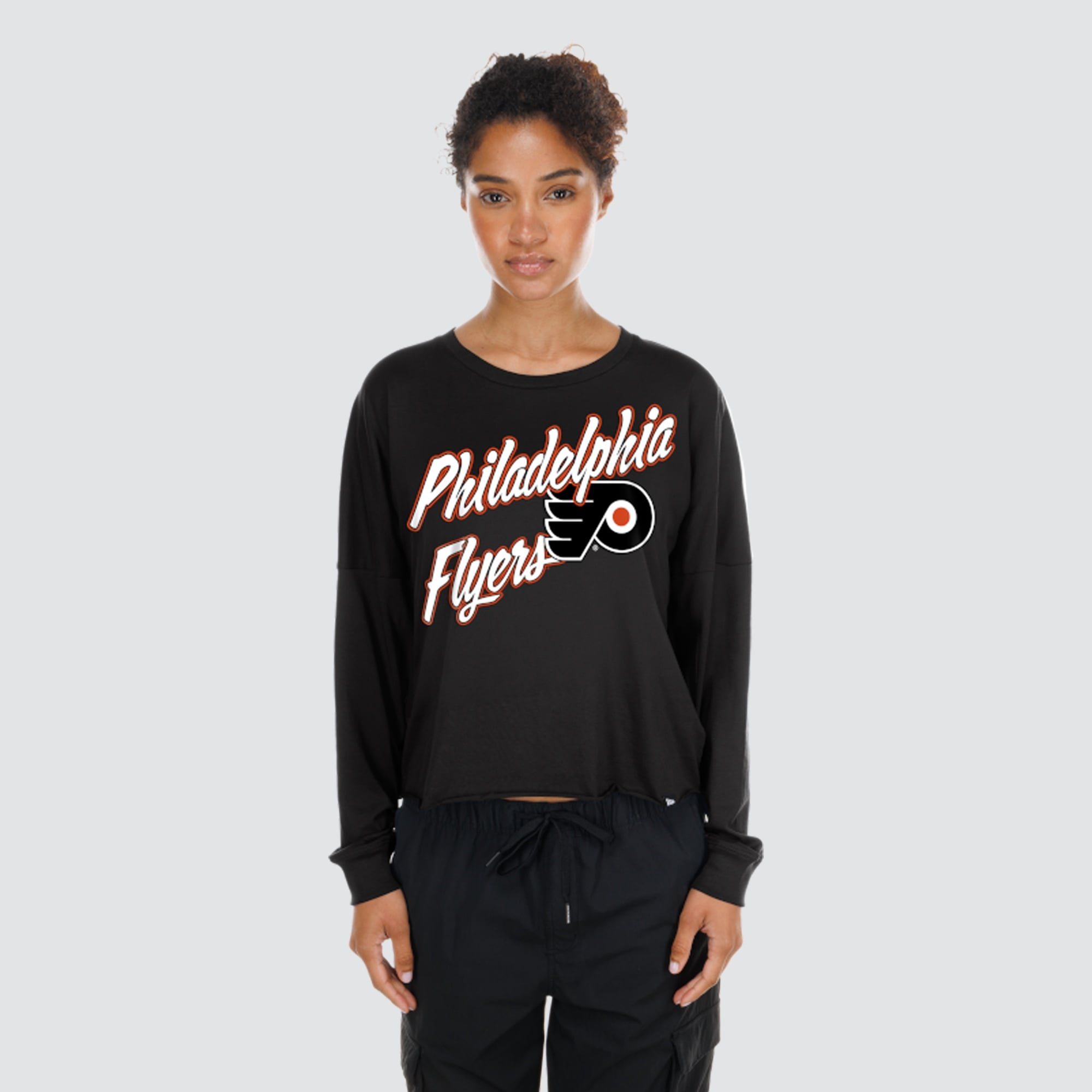 T-shirt à manches longues oversize New Era noir Philadelphia Flyers pour femme