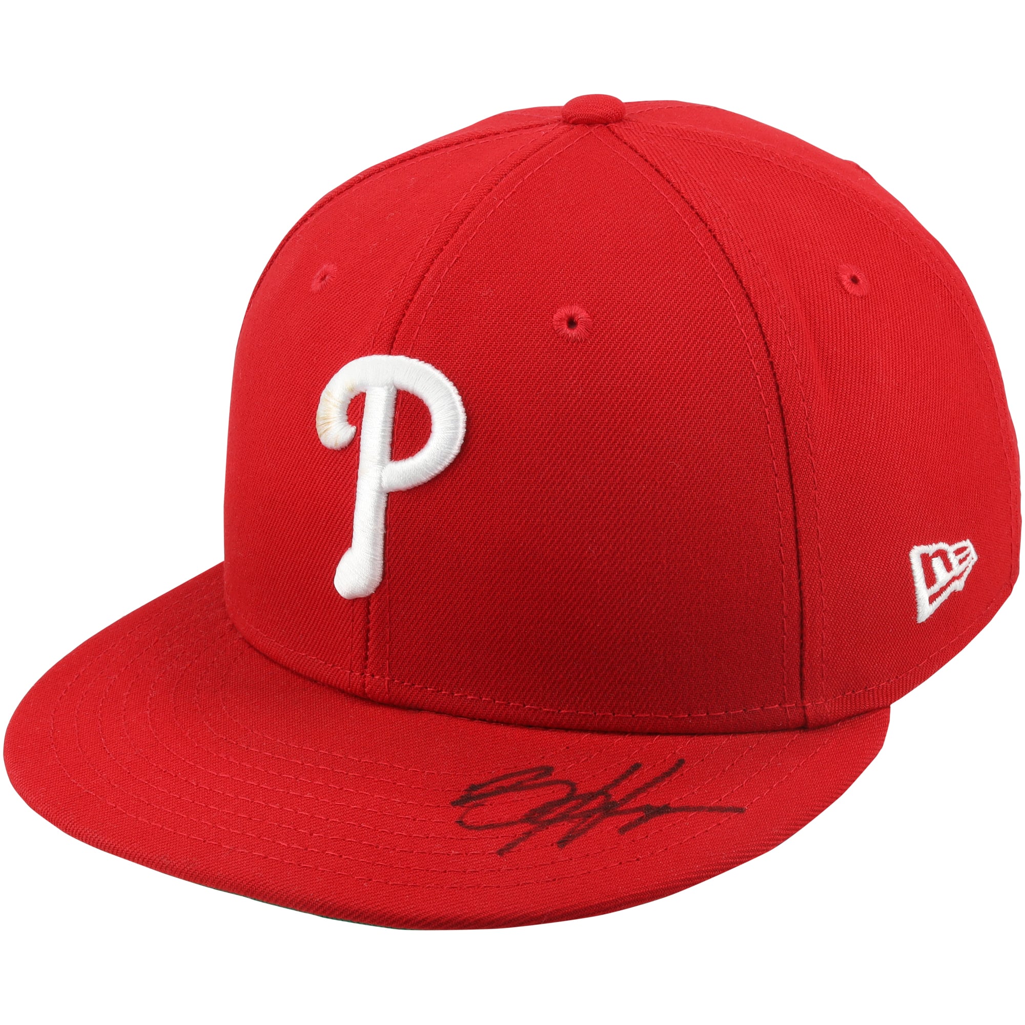 Casquette rouge autographiée par Bryce Harper, portée lors d'un match des Phillies de Philadelphie à l'occasion de la journée Jackie Robinson de la saison 2026 de la MLB.