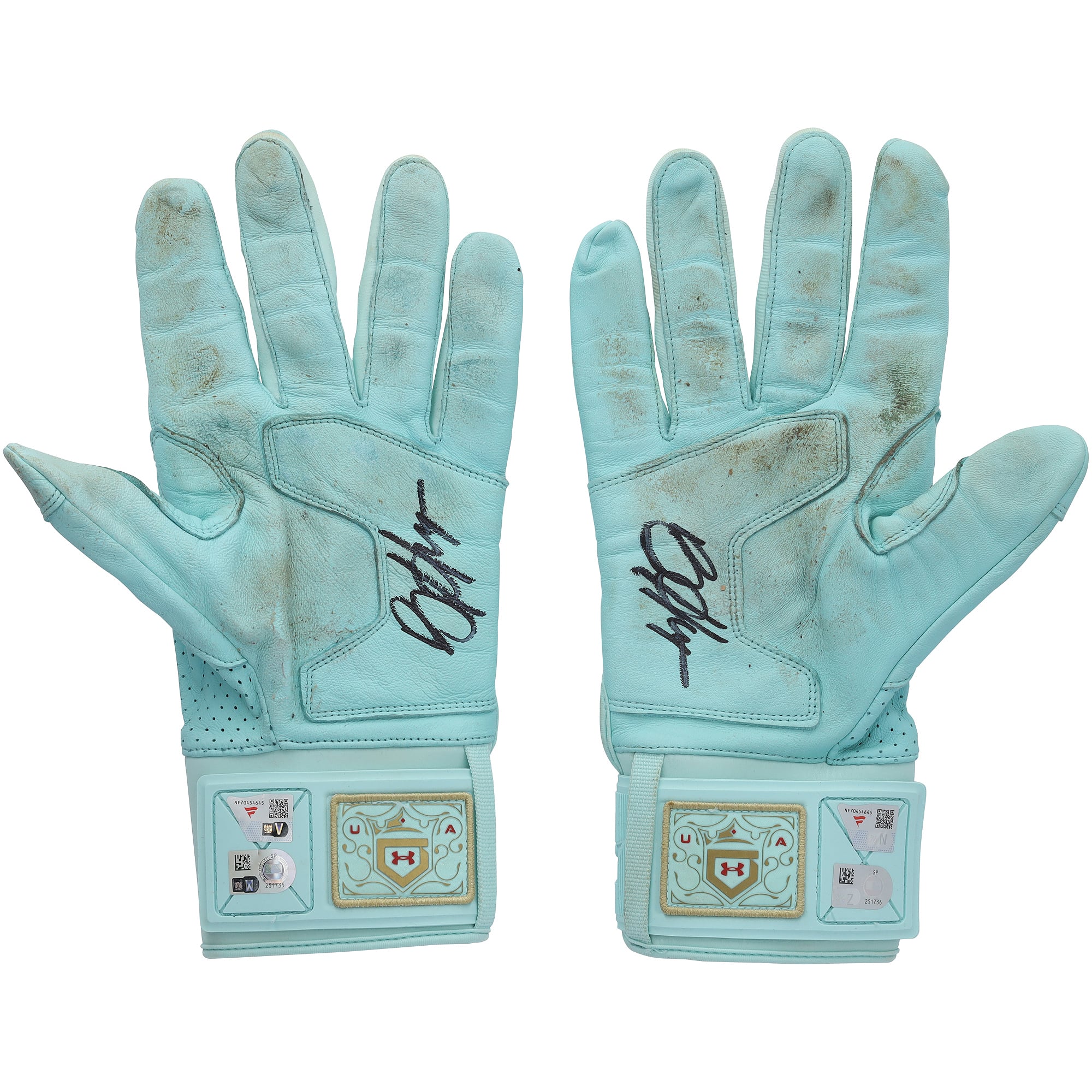 Gants de frappe Under Armour turquoise autographiés par Bryce Harper, portés en match par les Phillies de Philadelphie lors de la saison 2026 de la MLB.